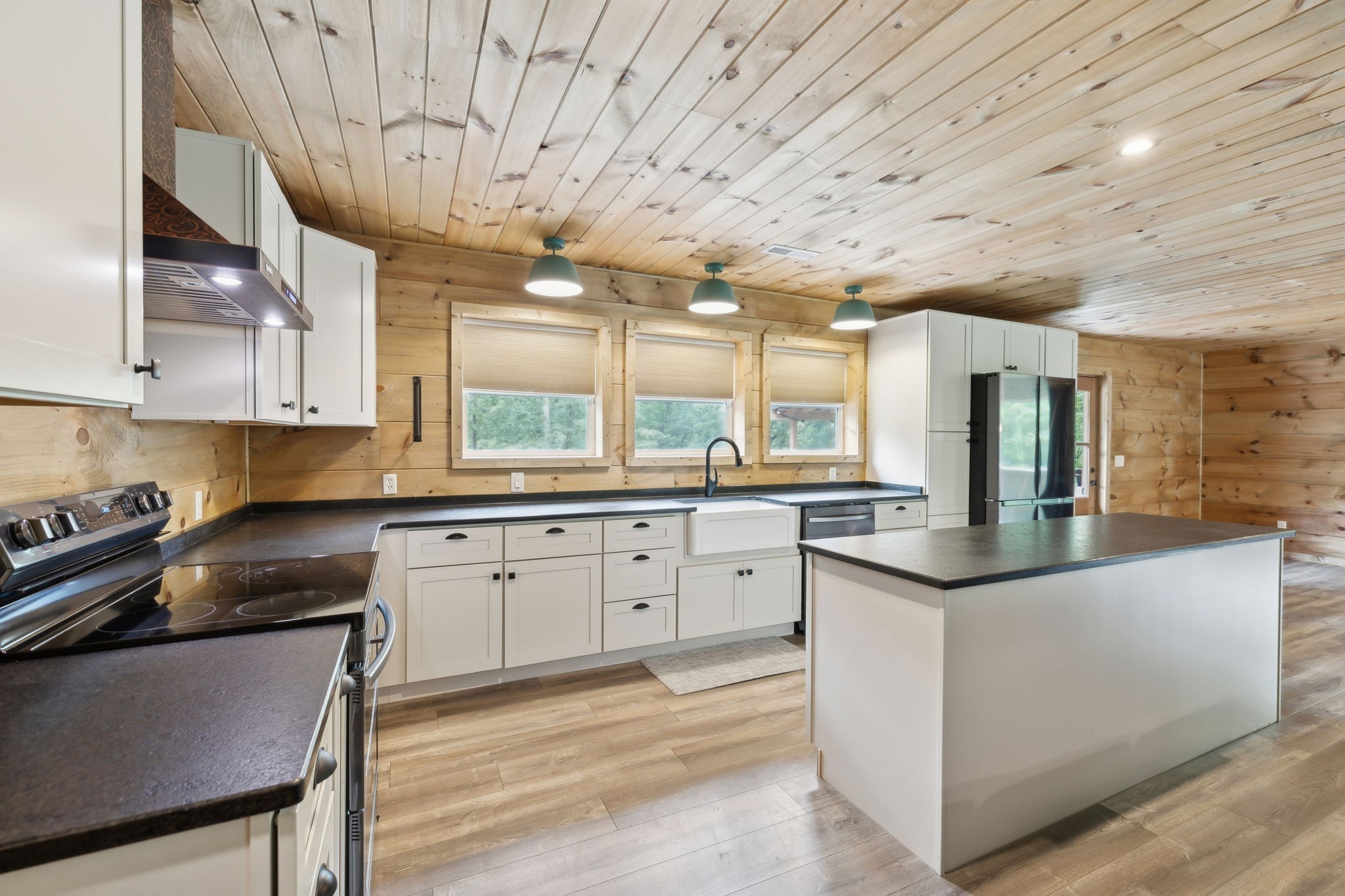 1785 St John Rd Property Photo 4