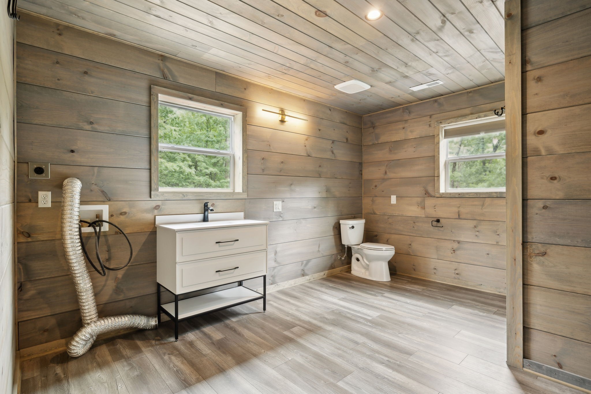 1785 St John Rd Property Photo 16