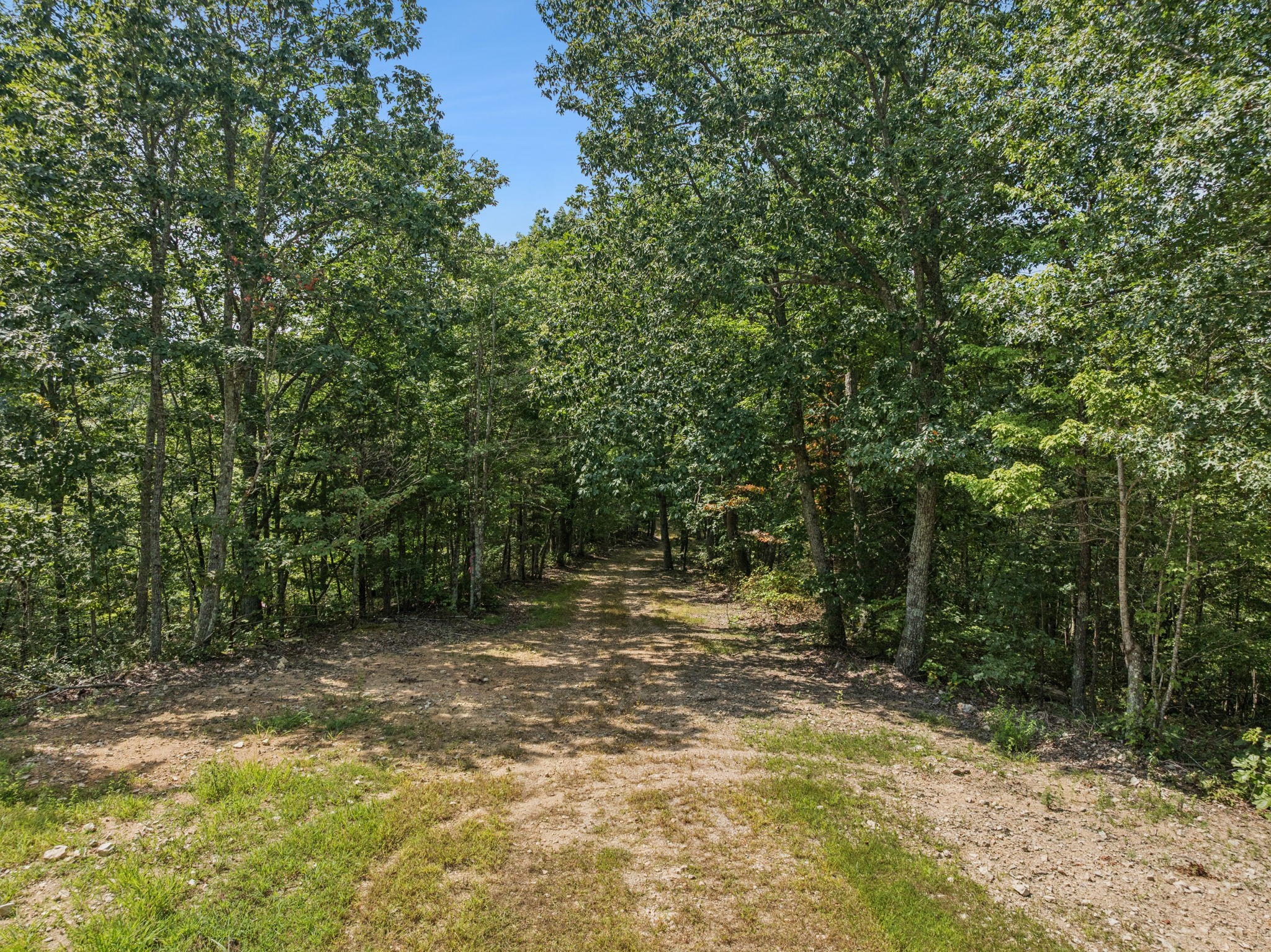 1057 Yulanda Hills Rd Property Photo 8