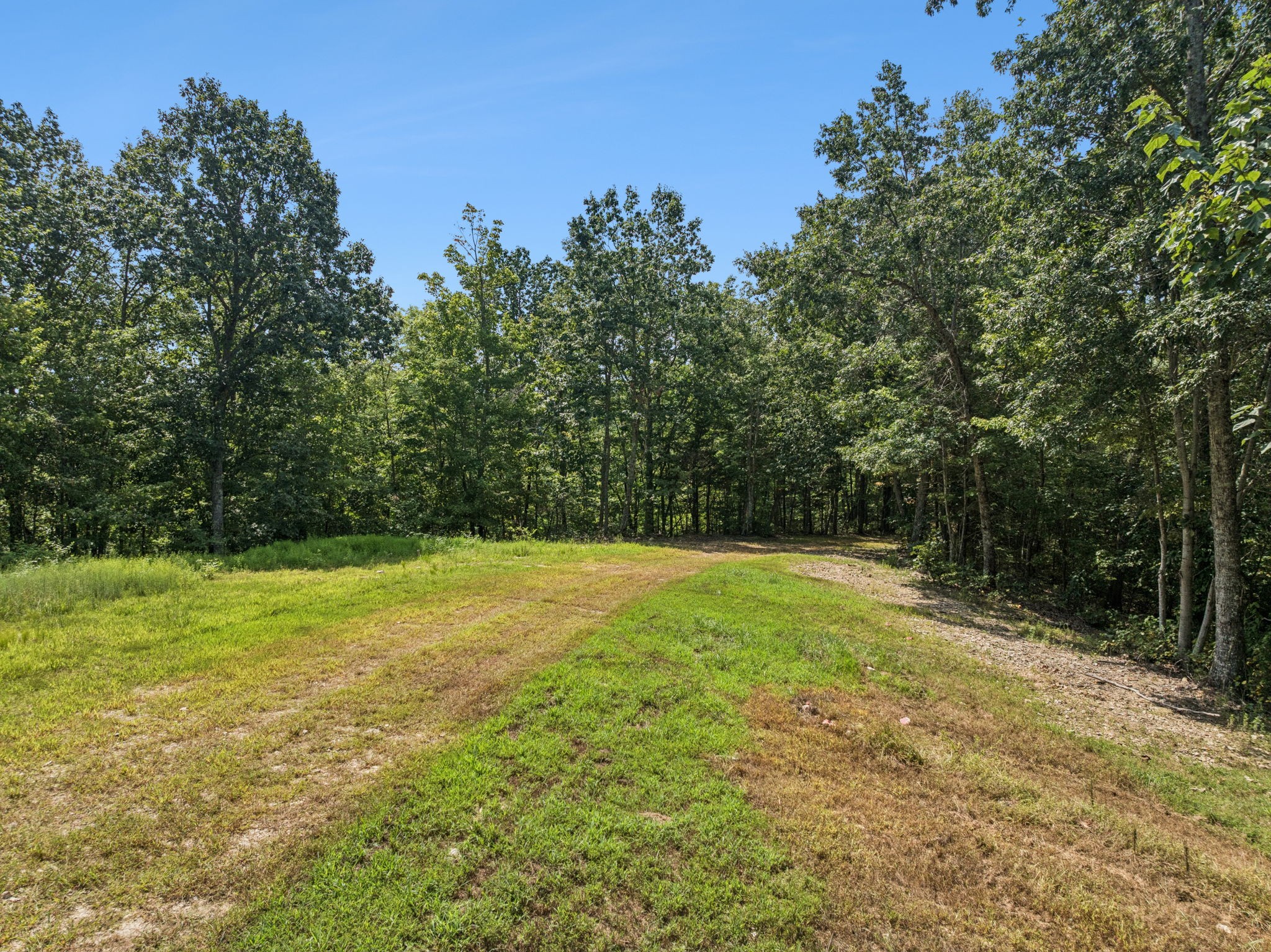 1057 Yulanda Hills Rd Property Photo 12