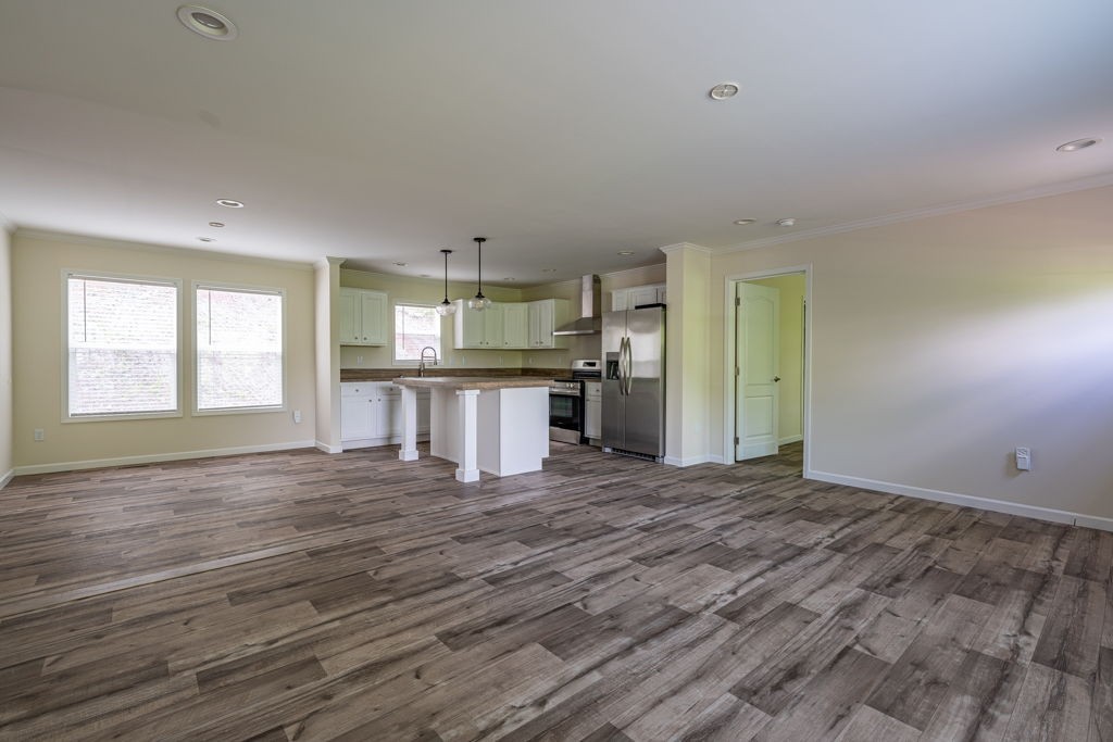 1000 Mining Town Rd Property Photo 36