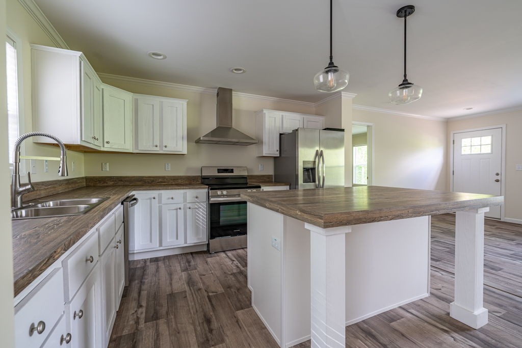 1000 Mining Town Rd Property Photo 42