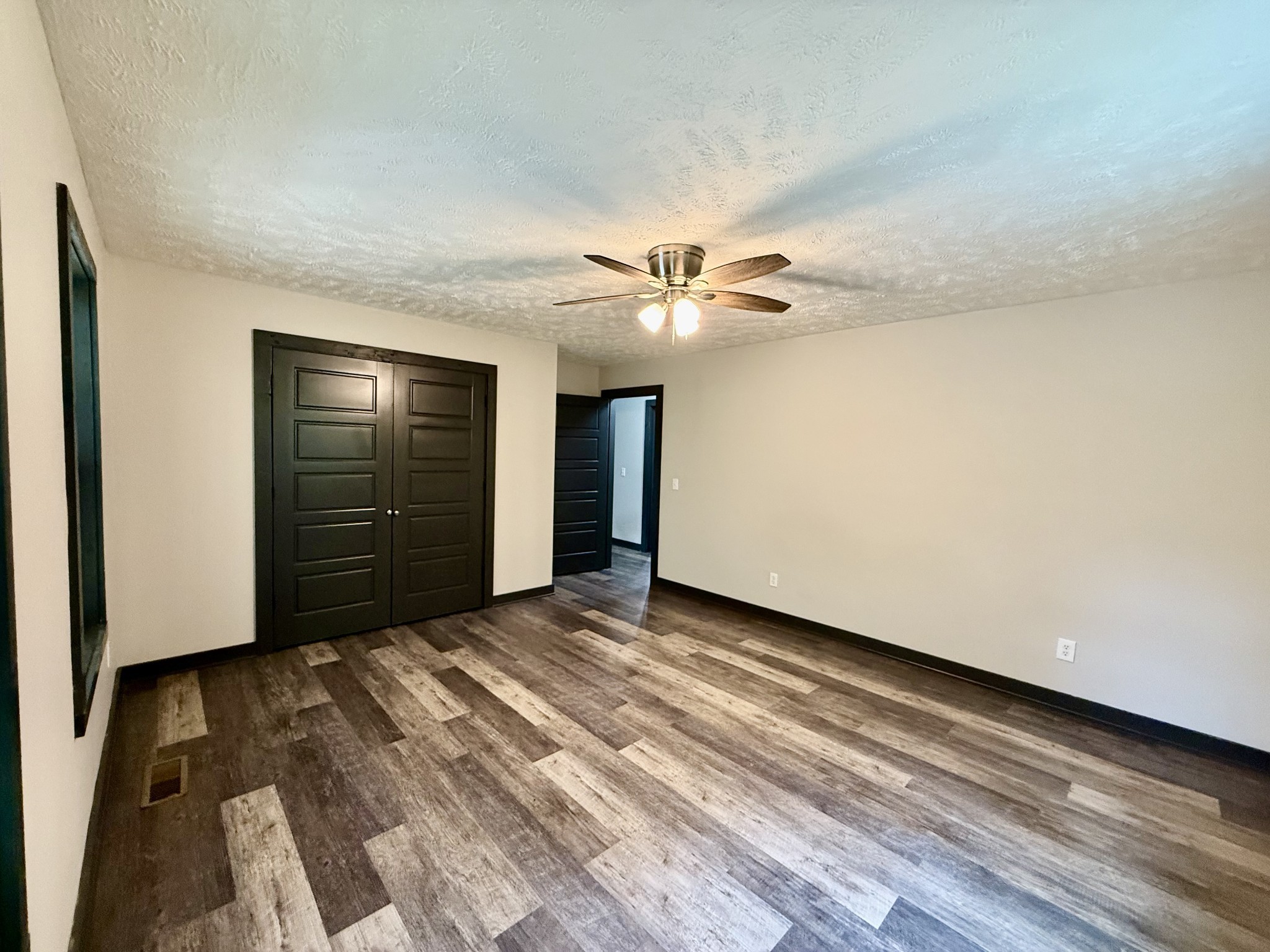 778 Jones Hollow Road Property Photo 14