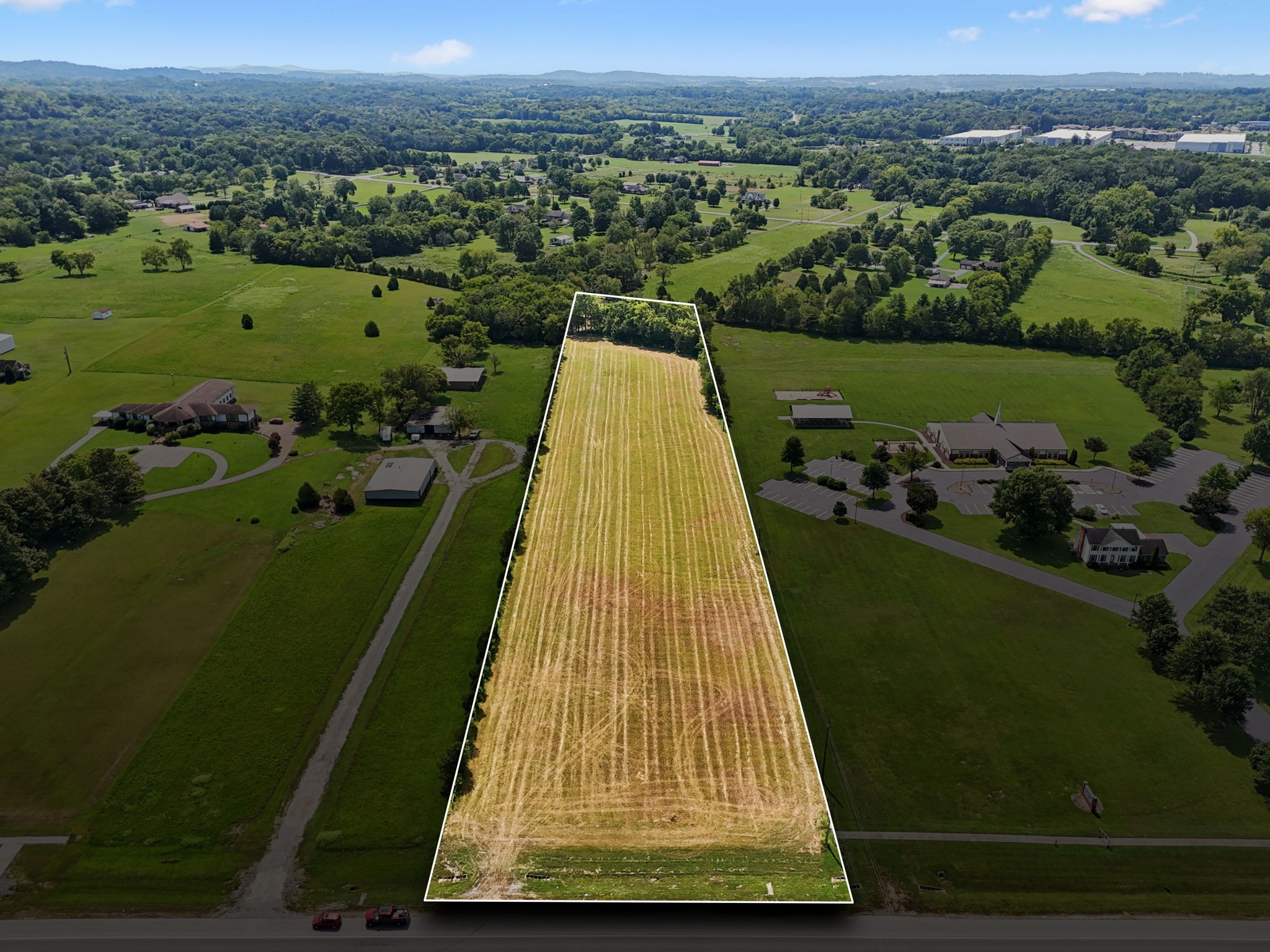 3 Lebanon Rd Property Photo 2