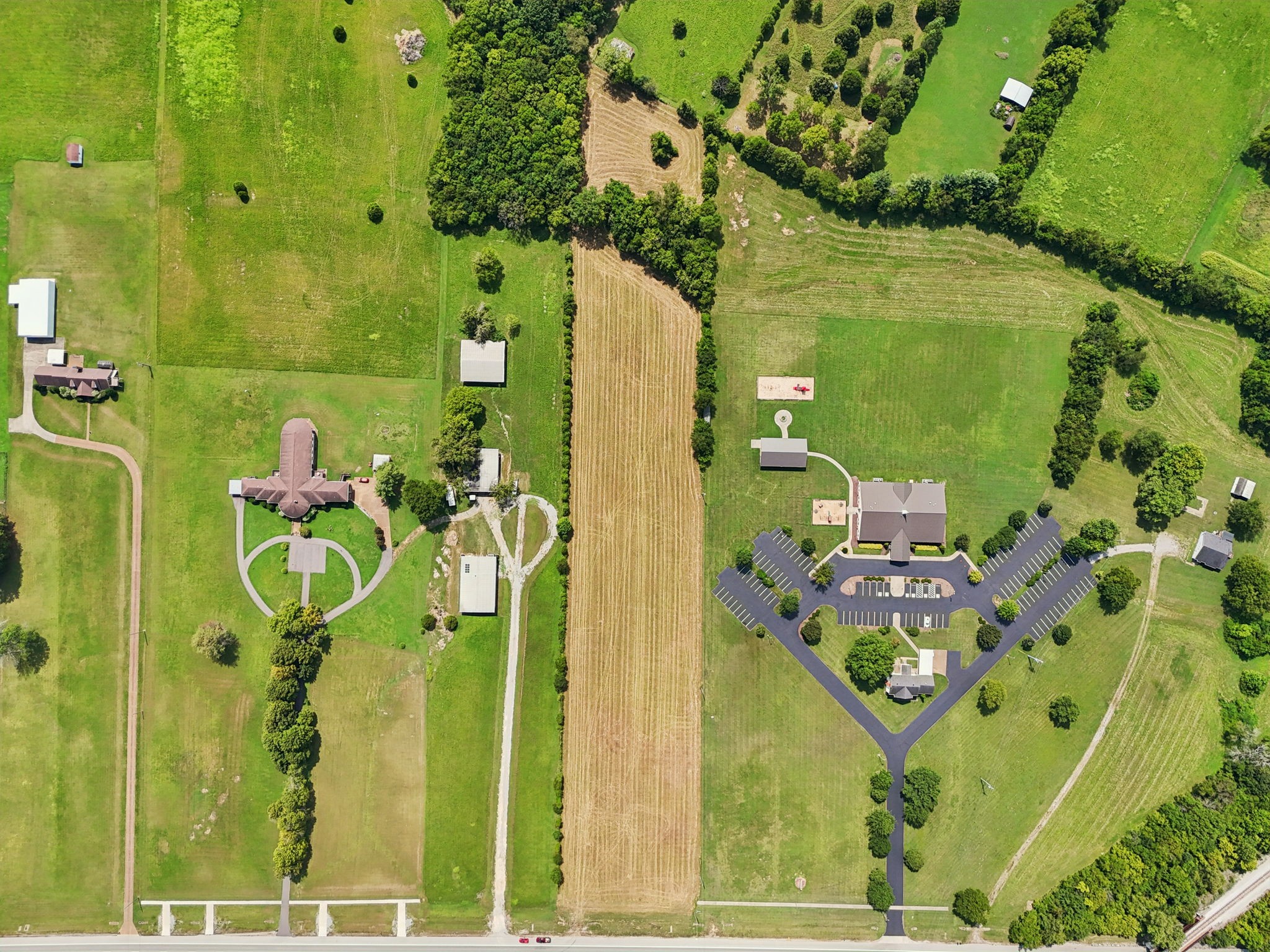 3 Lebanon Rd Property Photo 4