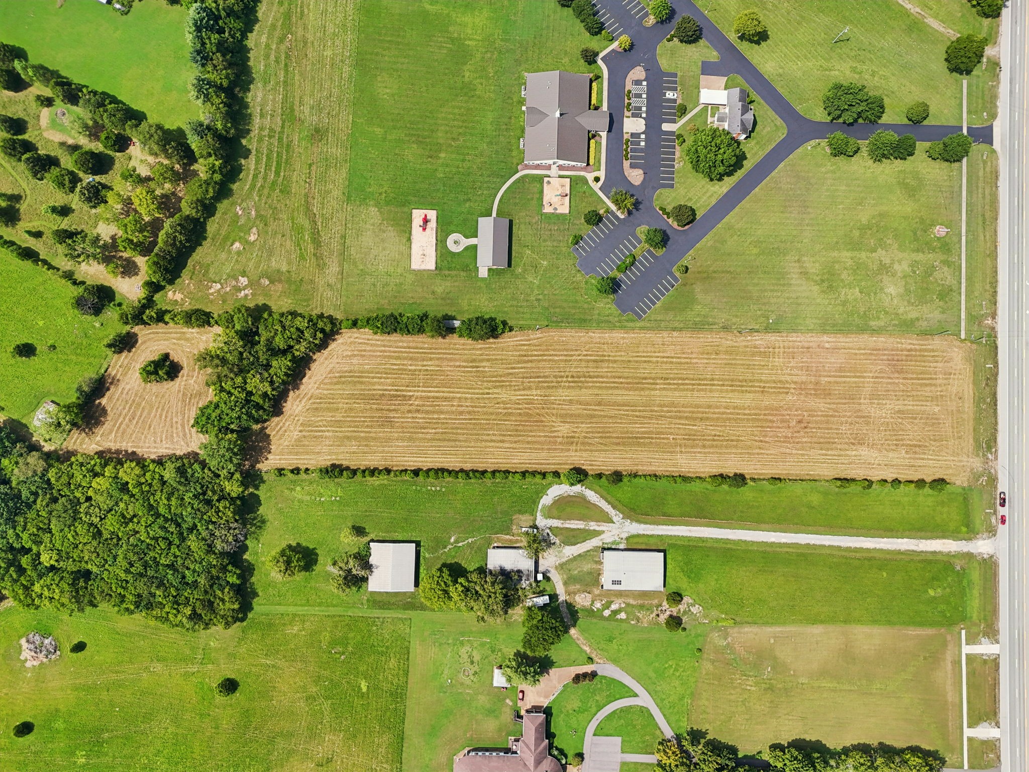 3 Lebanon Rd Property Photo 5