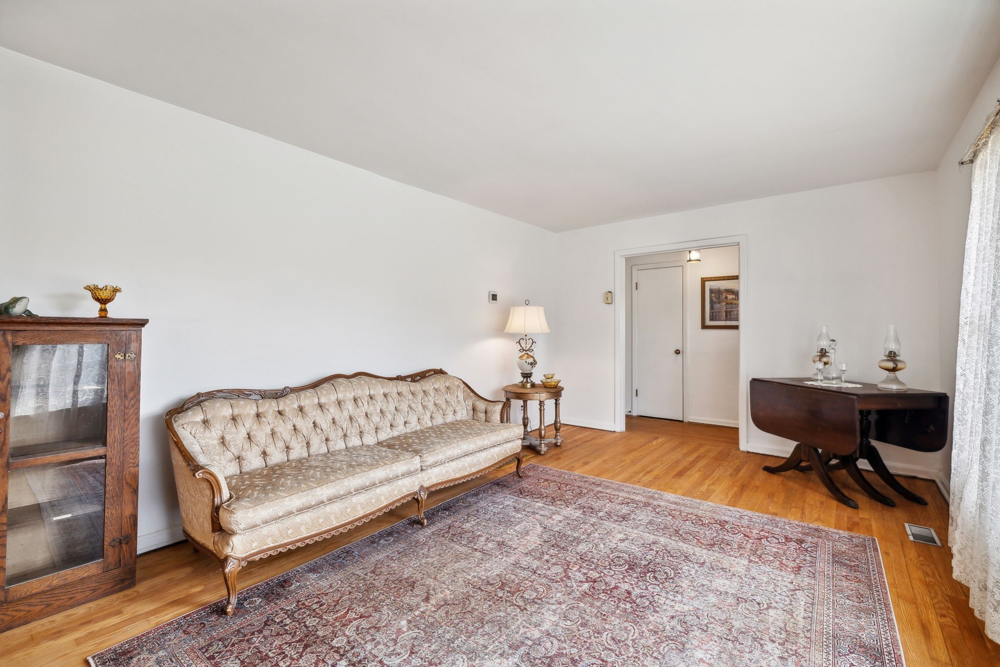 404 Van Hook Dr Property Photo 9