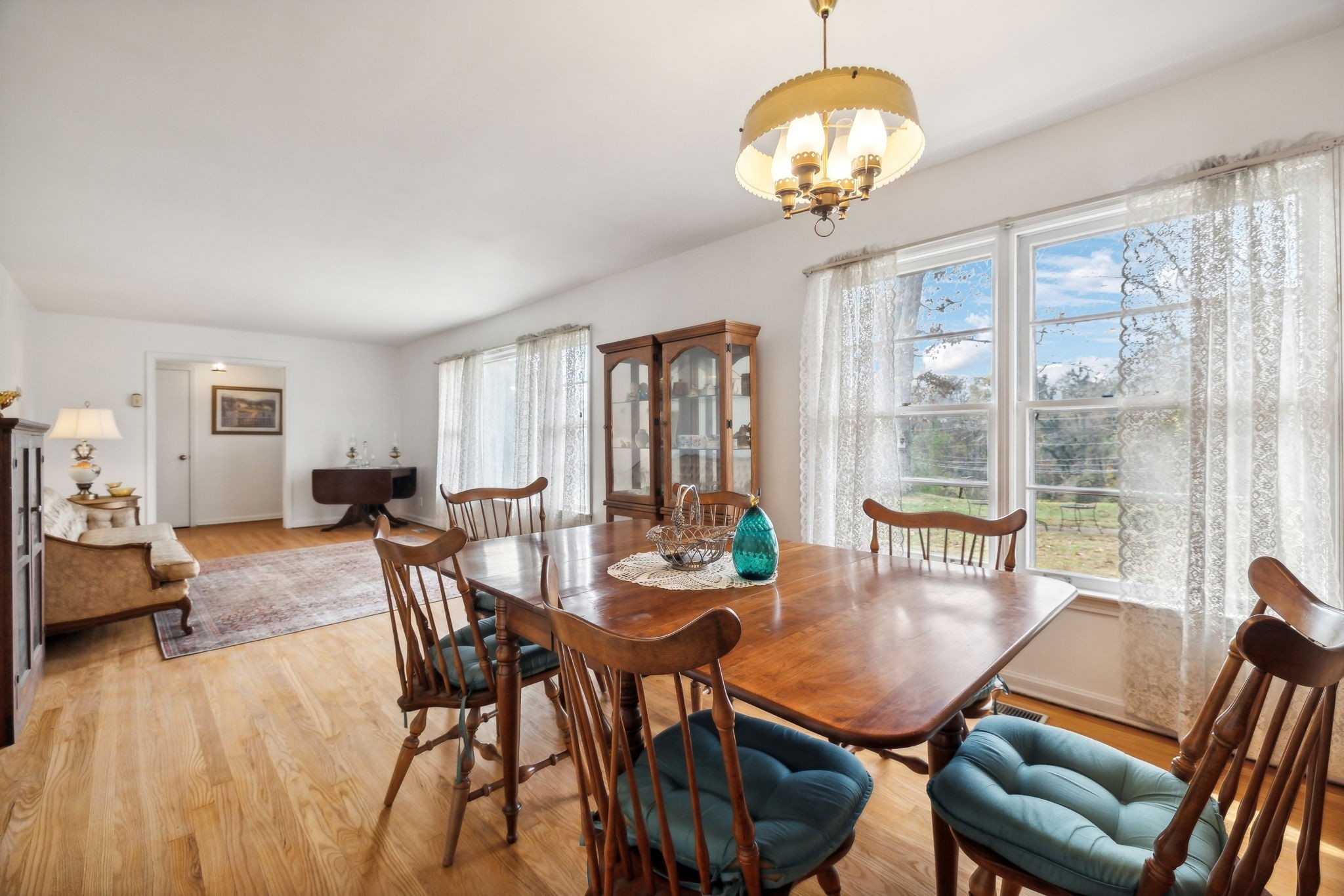 404 Van Hook Dr Property Photo 13