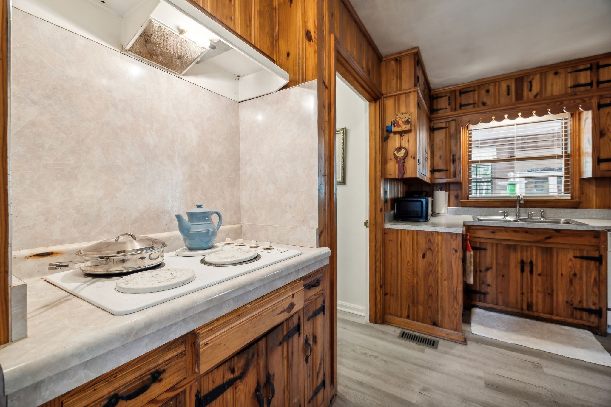 404 Van Hook Dr Property Photo 14