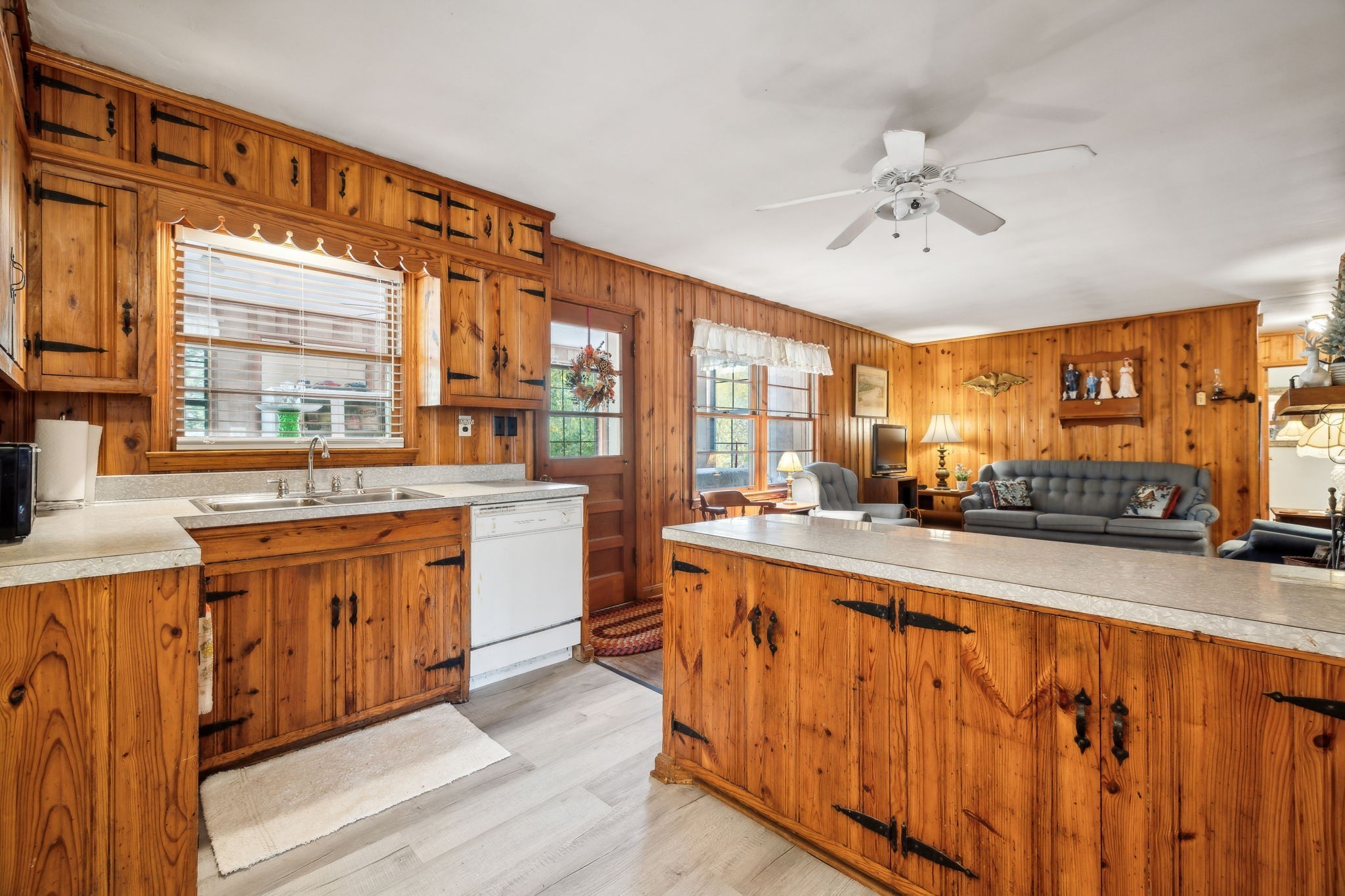 404 Van Hook Dr Property Photo 15