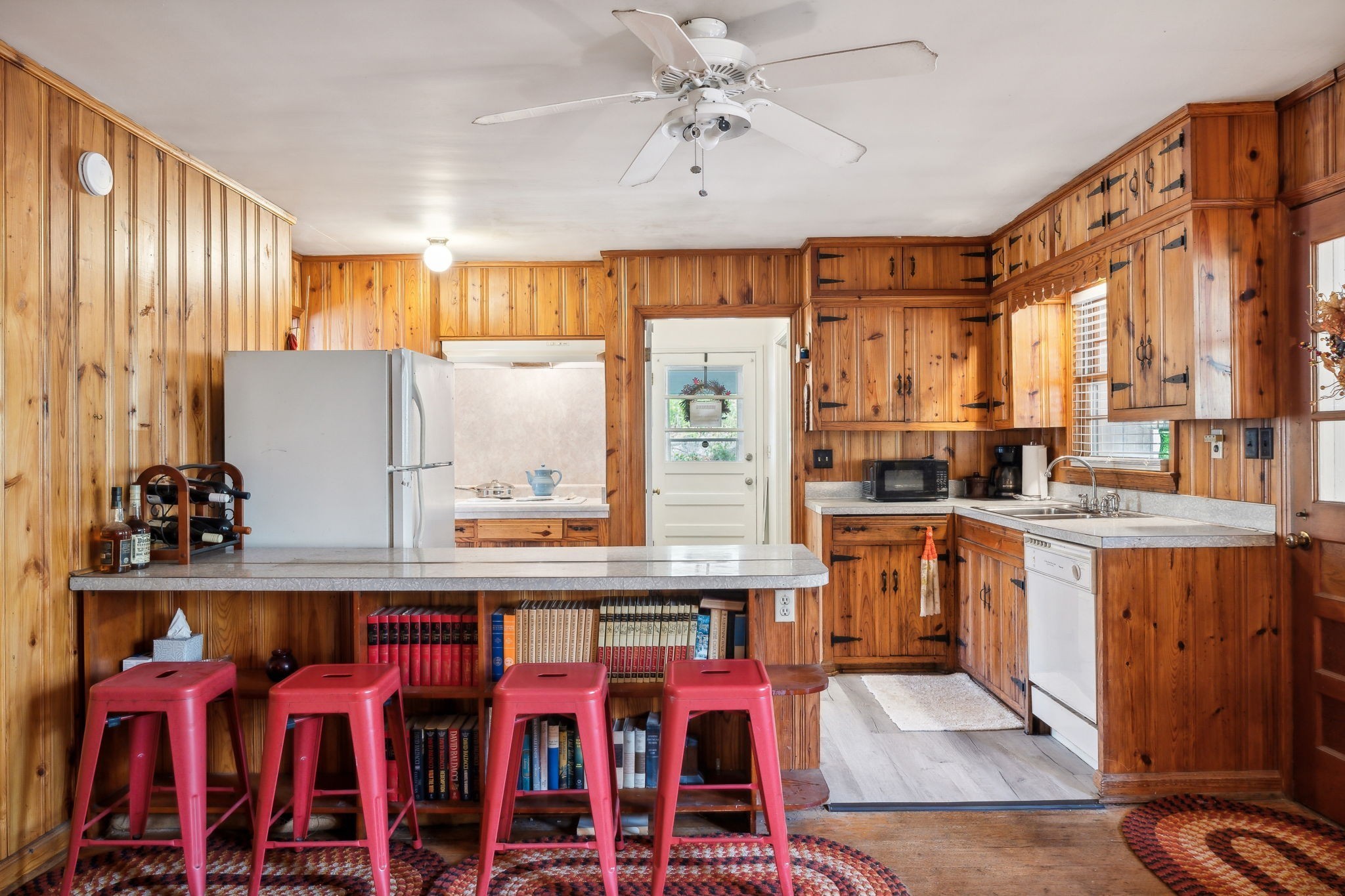 404 Van Hook Dr Property Photo 18