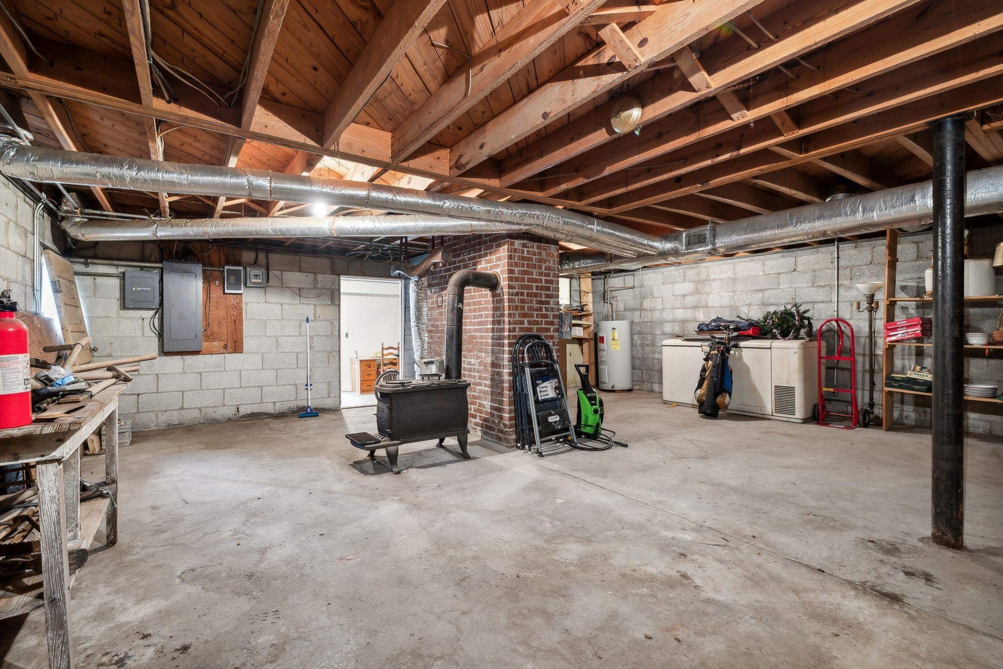 404 Van Hook Dr Property Photo 38