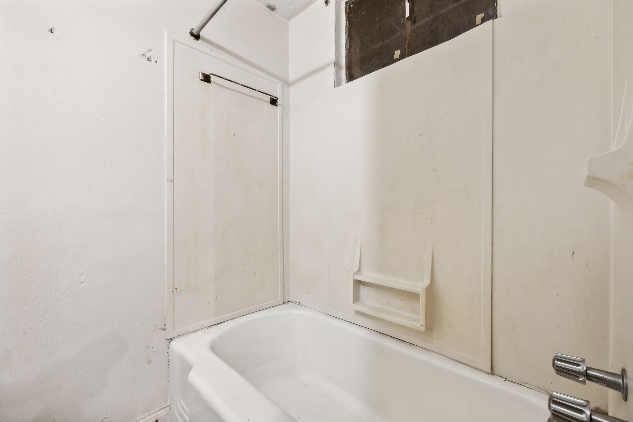 404 Van Hook Dr Property Photo 41