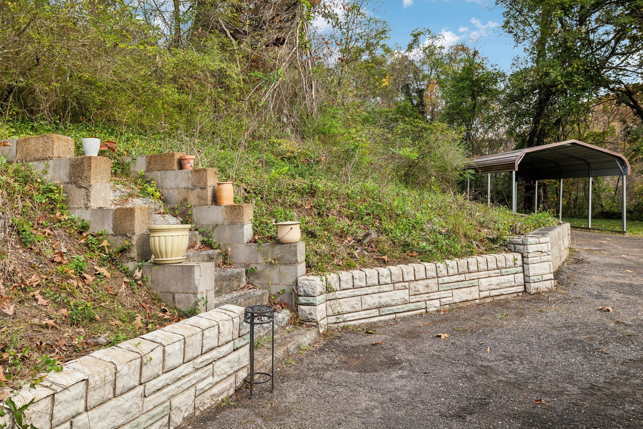 404 Van Hook Dr Property Photo 52