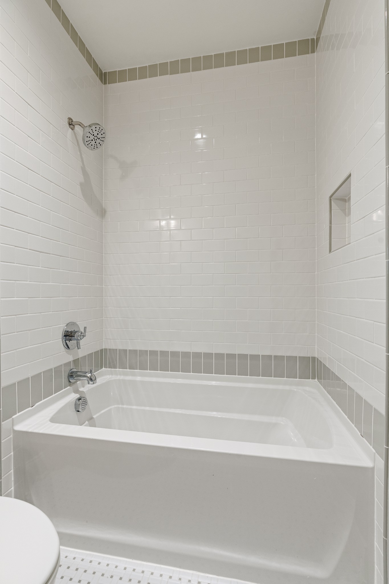 1107 Collin Dr Property Photo 42