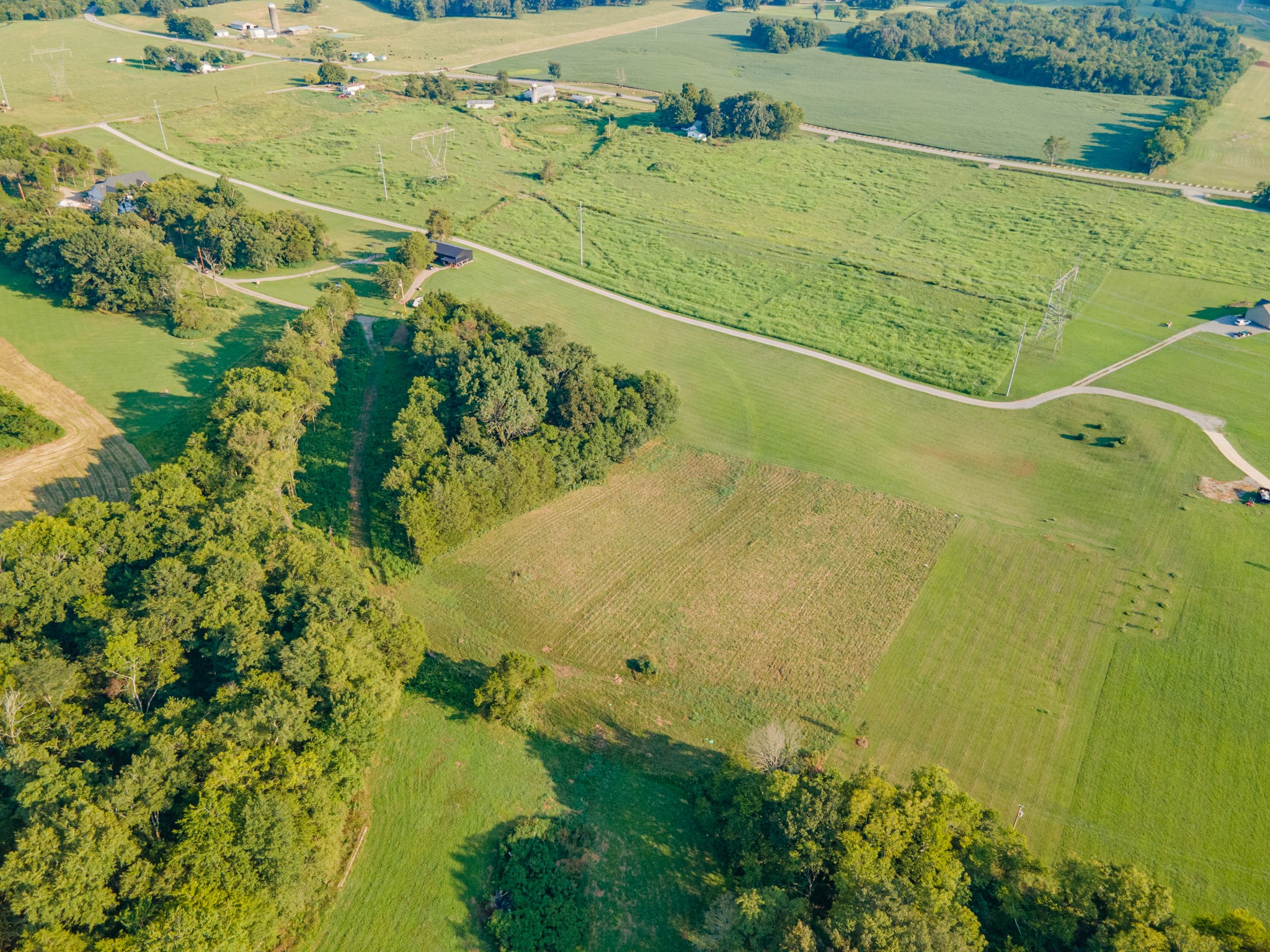 3380 Mealer Rd Property Photo 7