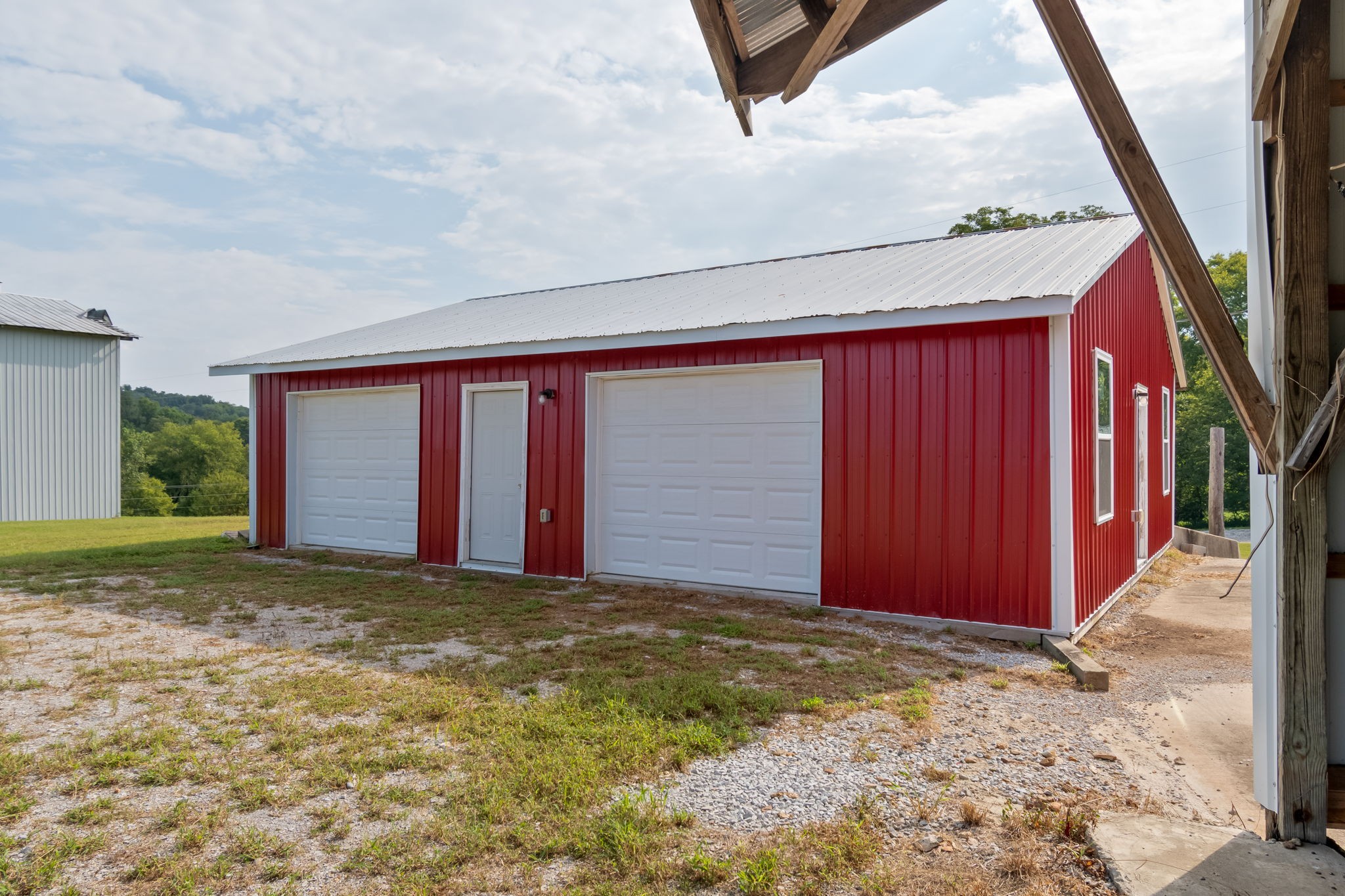 2868 Pullens Mill Road Property Photo 13