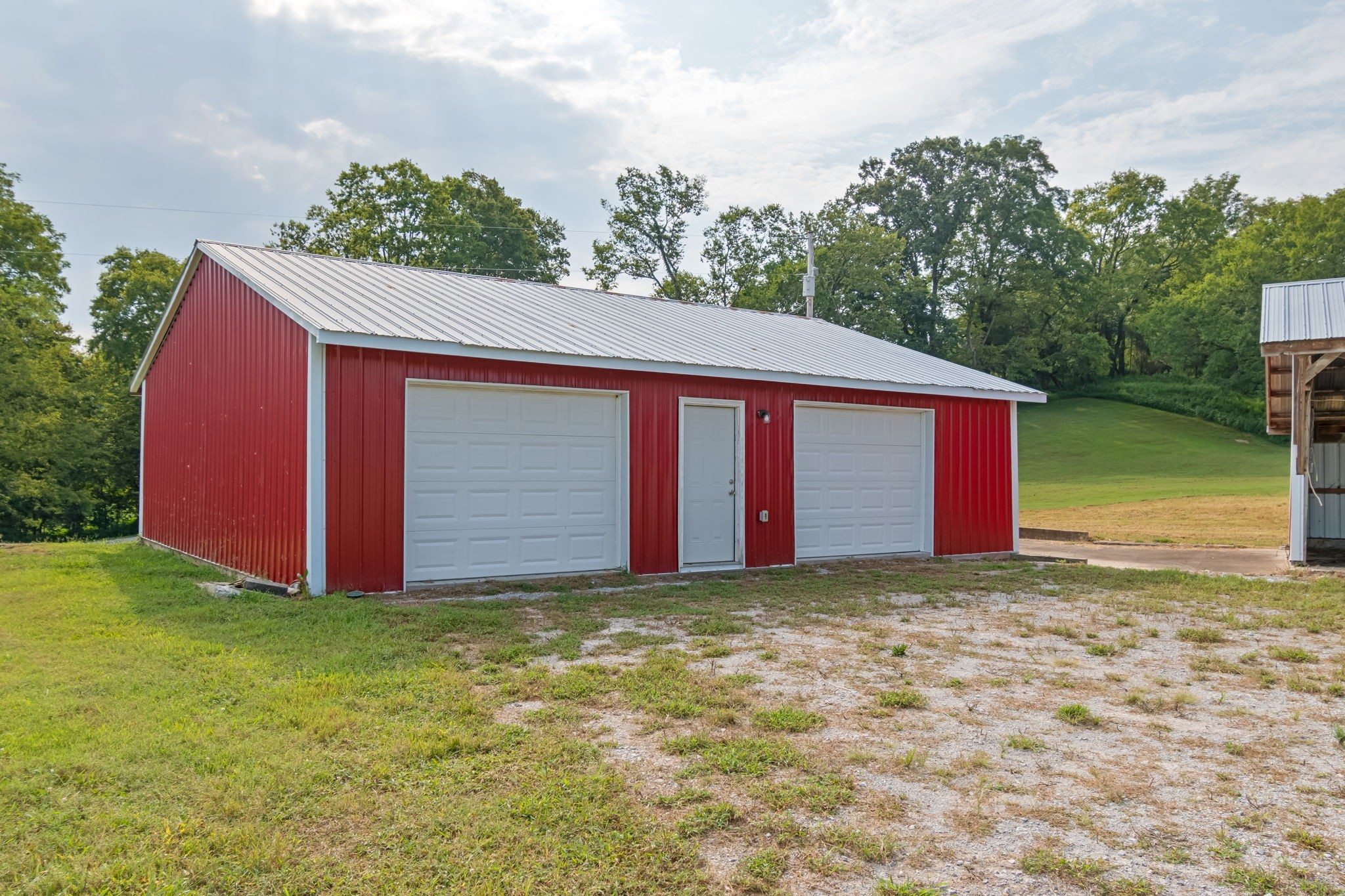 2868 Pullens Mill Road Property Photo 14