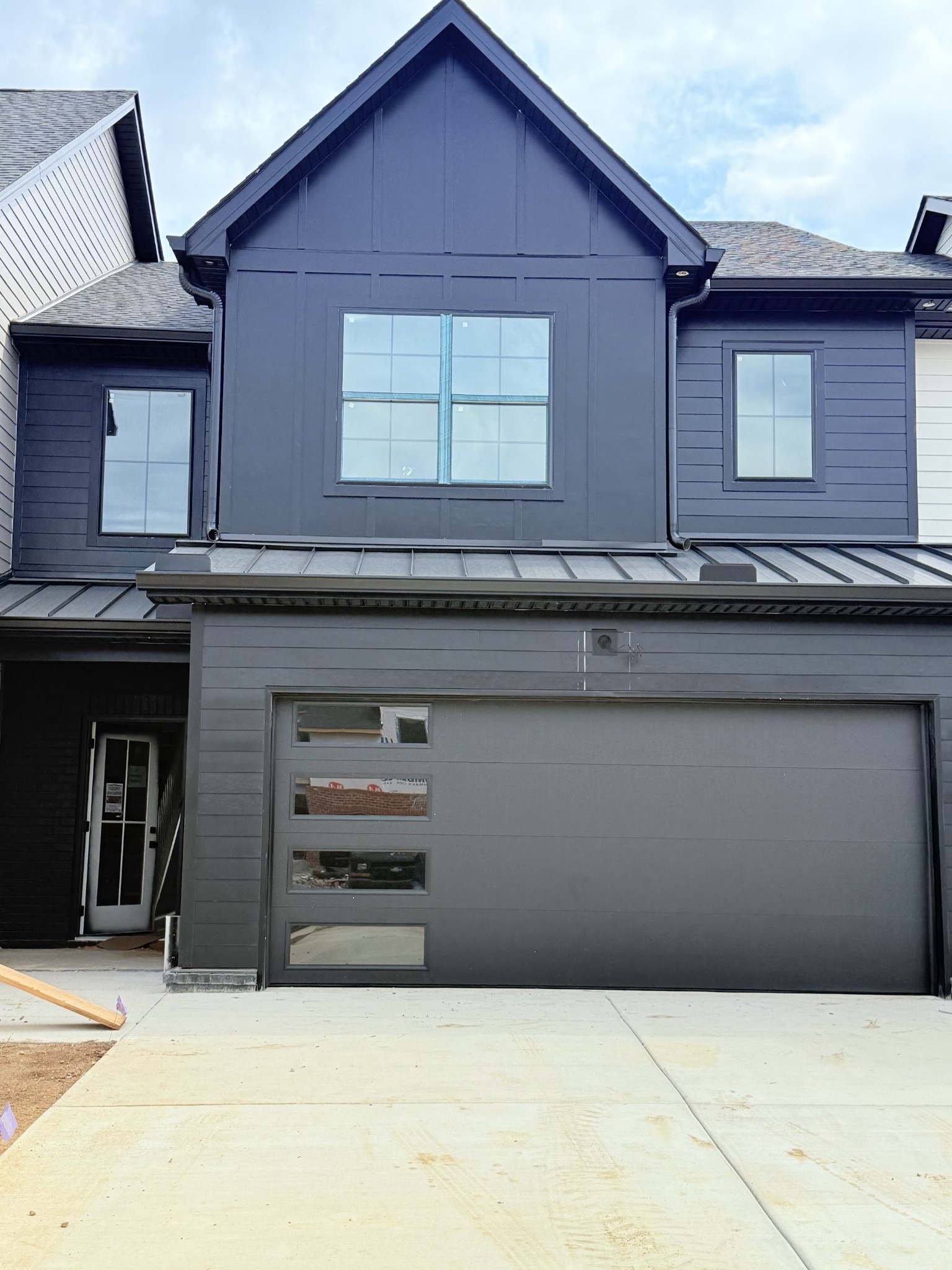 1913 Gracie Bug Loop Property Photo 1