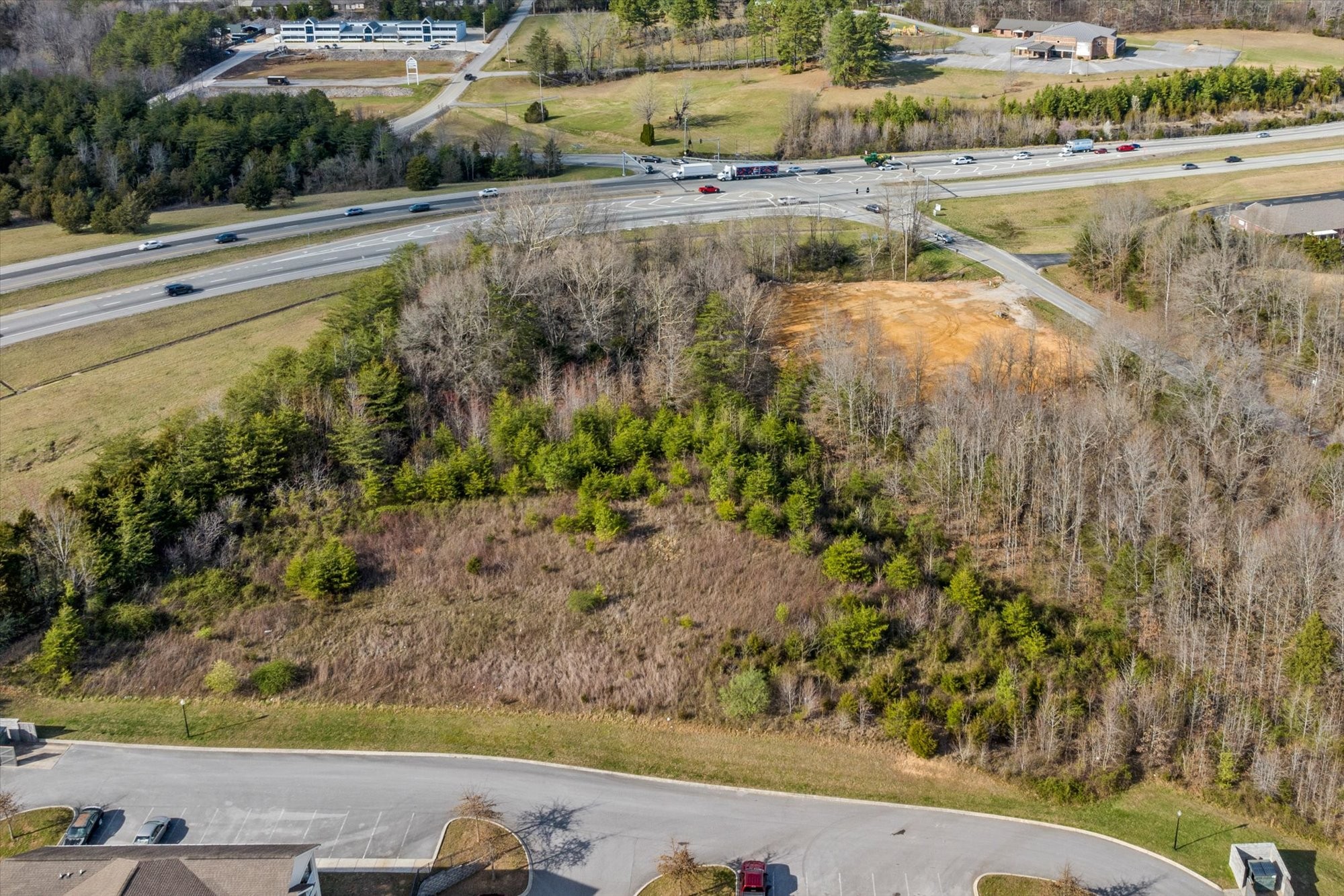 275 Quinland Lake Rd Property Photo 7