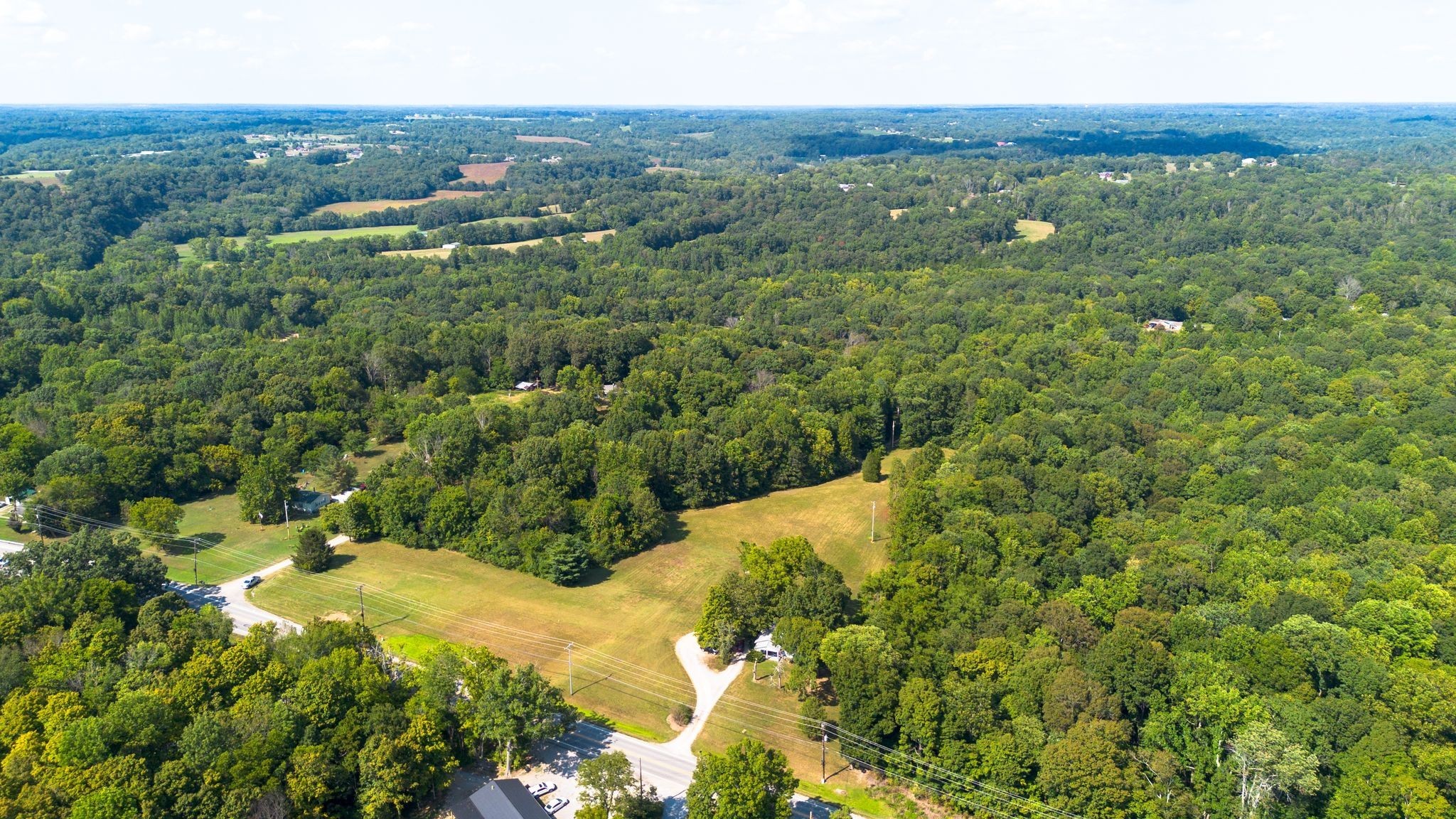 5822 Highway 41a Property Photo 4