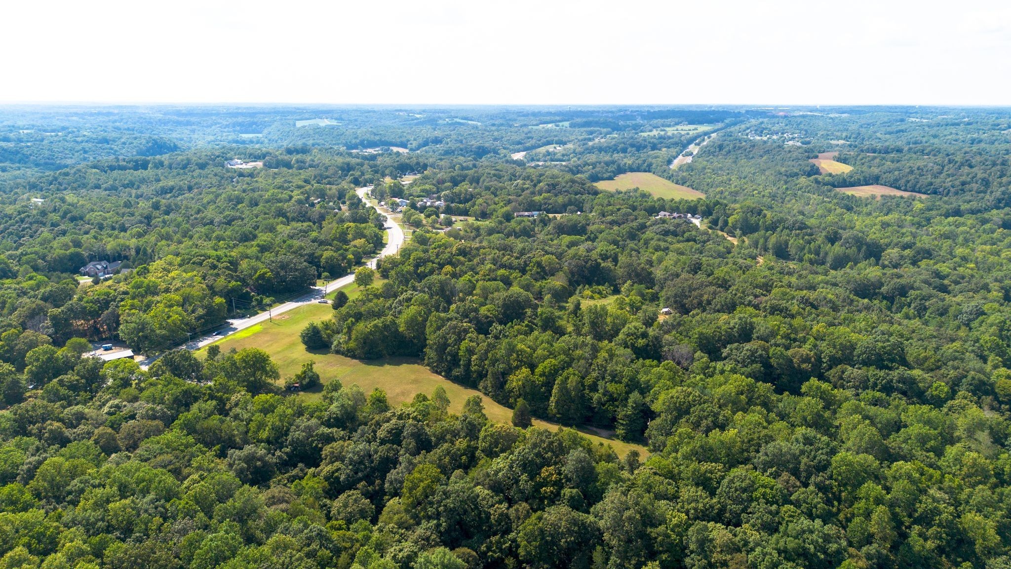 5822 Highway 41a Property Photo 7