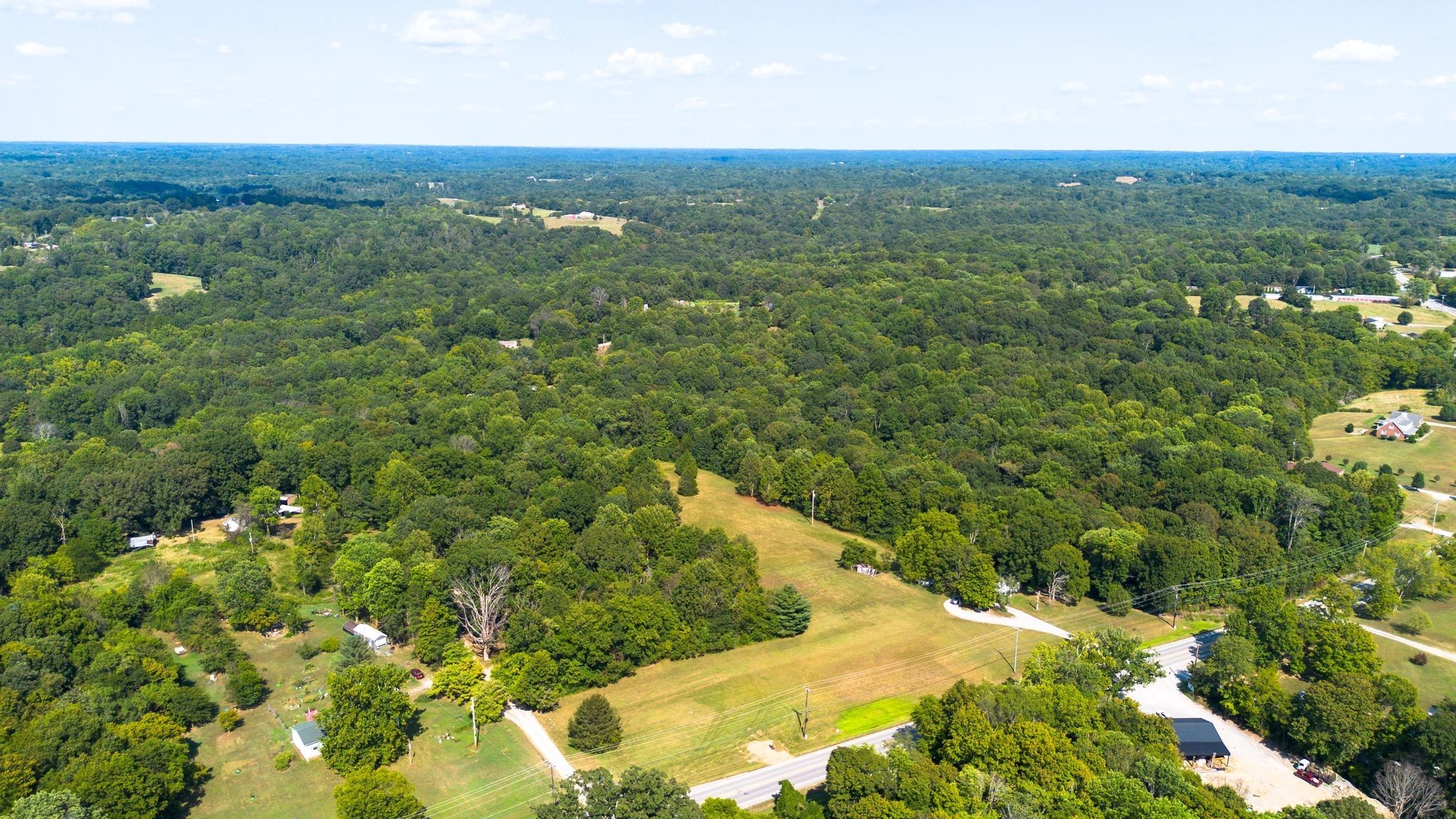 5822 Highway 41a Property Photo 13