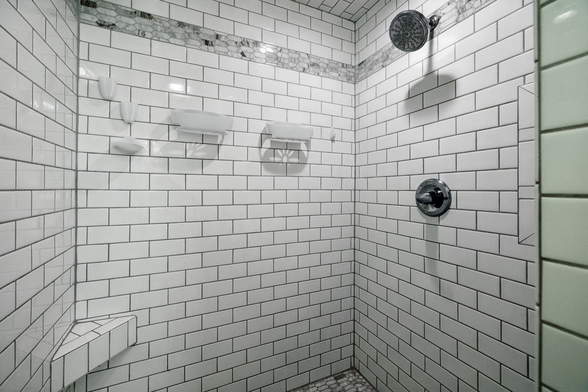 527 E Madison St Property Photo 33