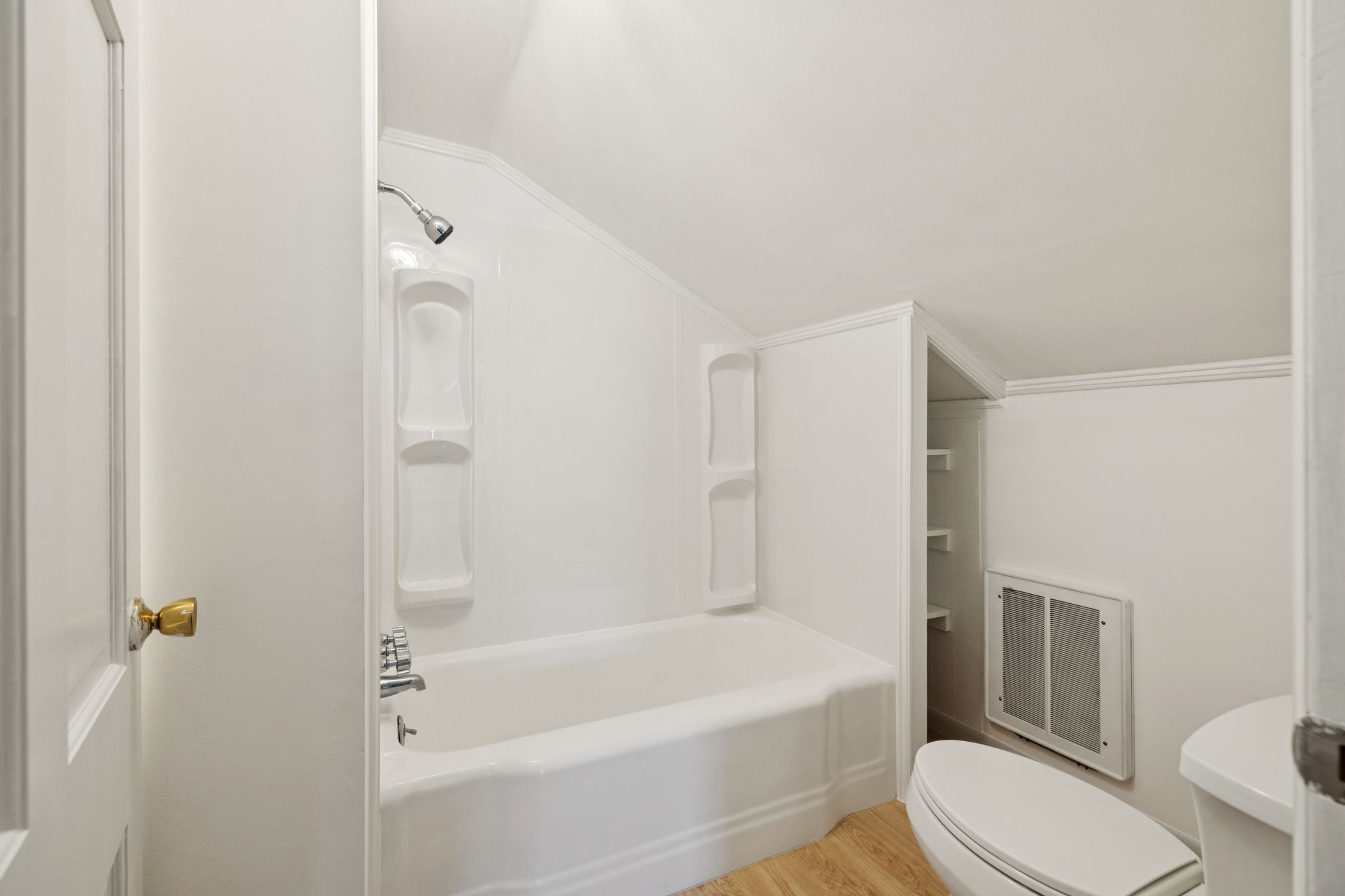 527 E Madison St Property Photo 55