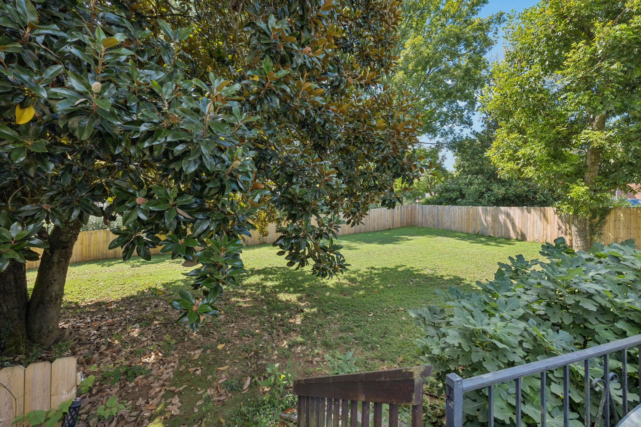 527 E Madison St Property Photo 67