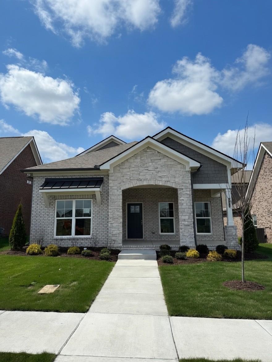 6173 Parkhaven Blvd Property Photo 1