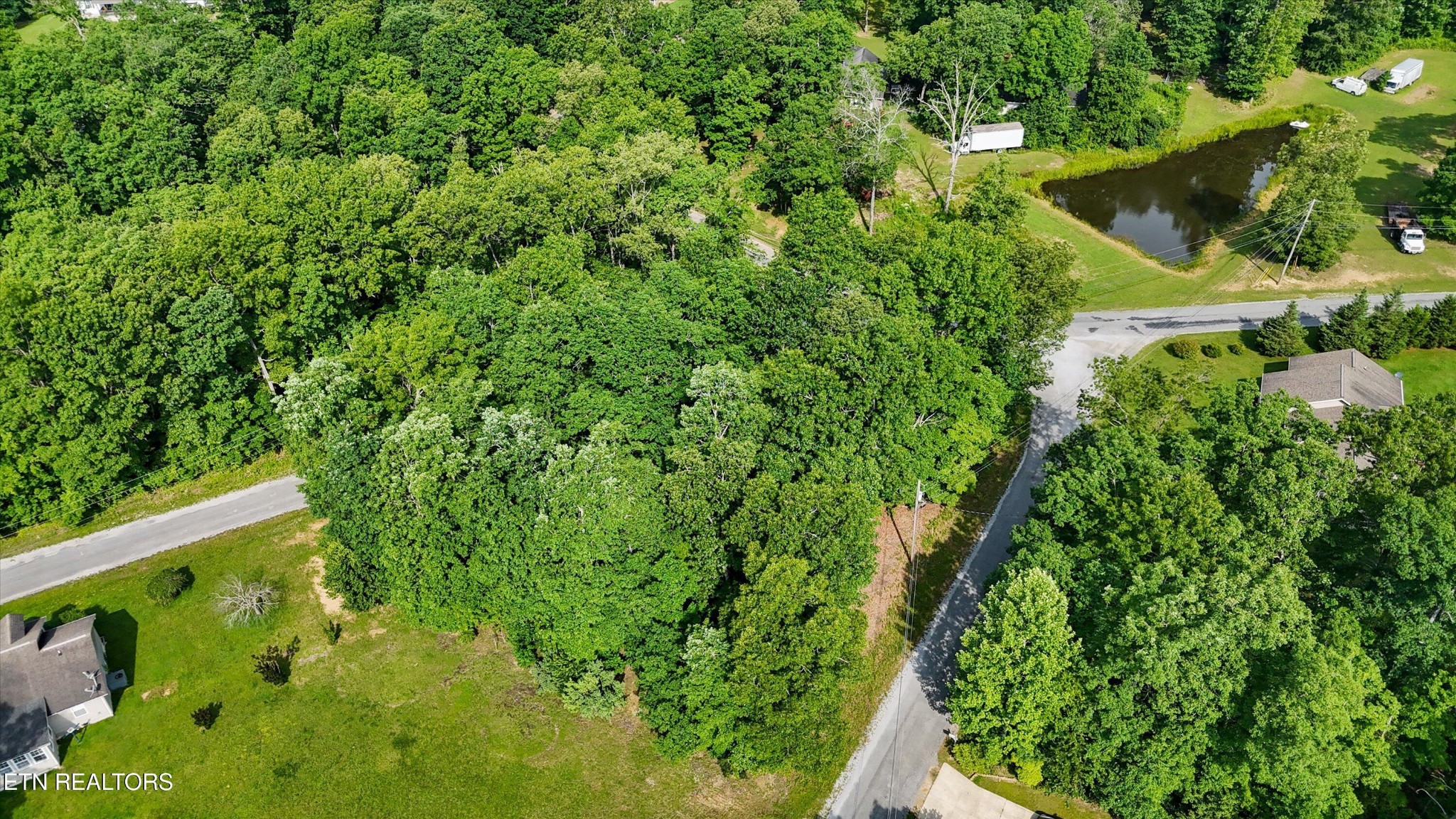 600 Aqum Circle Property Photo 3