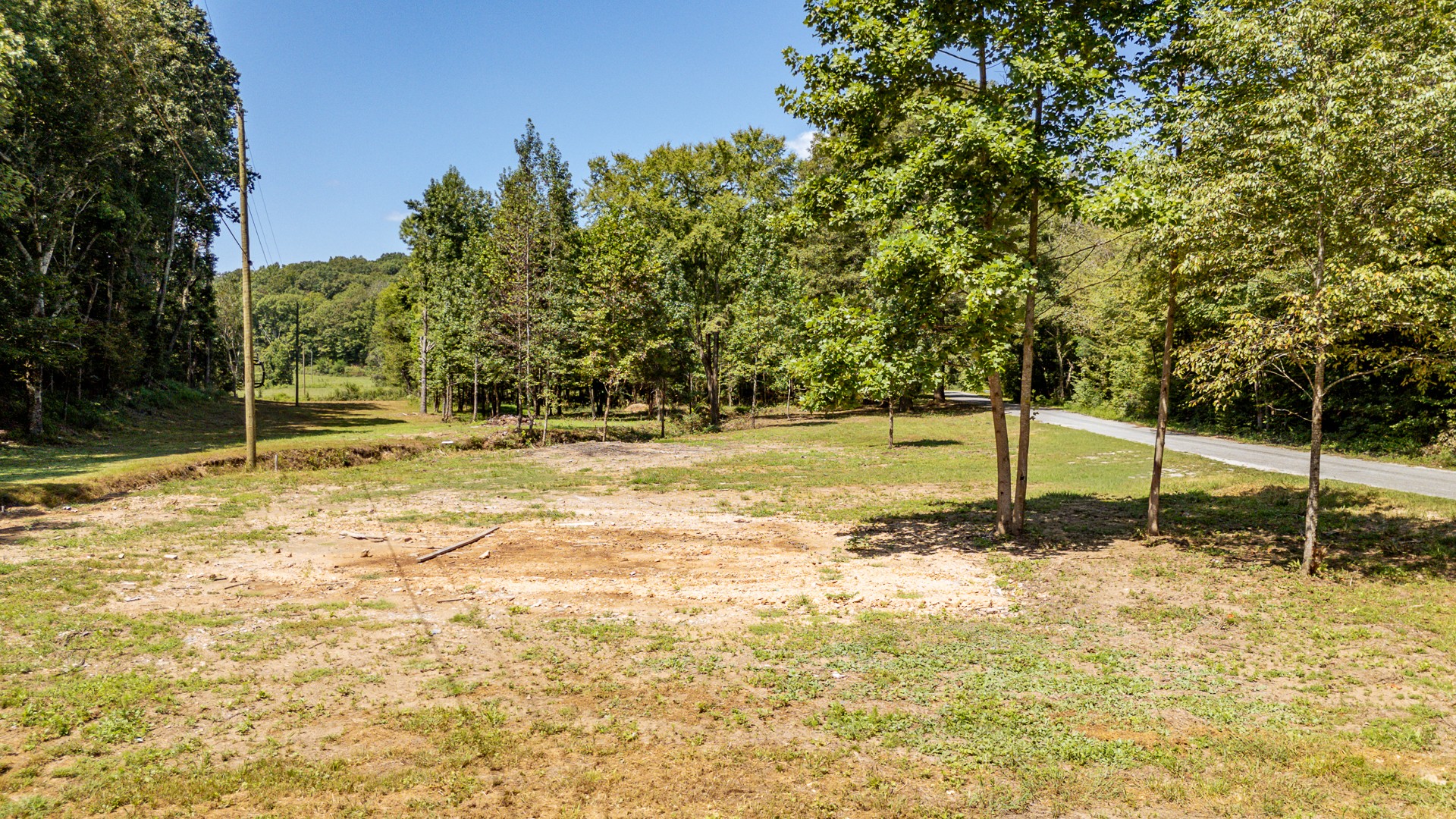 375 Roanoke Creek Rd Property Photo 2