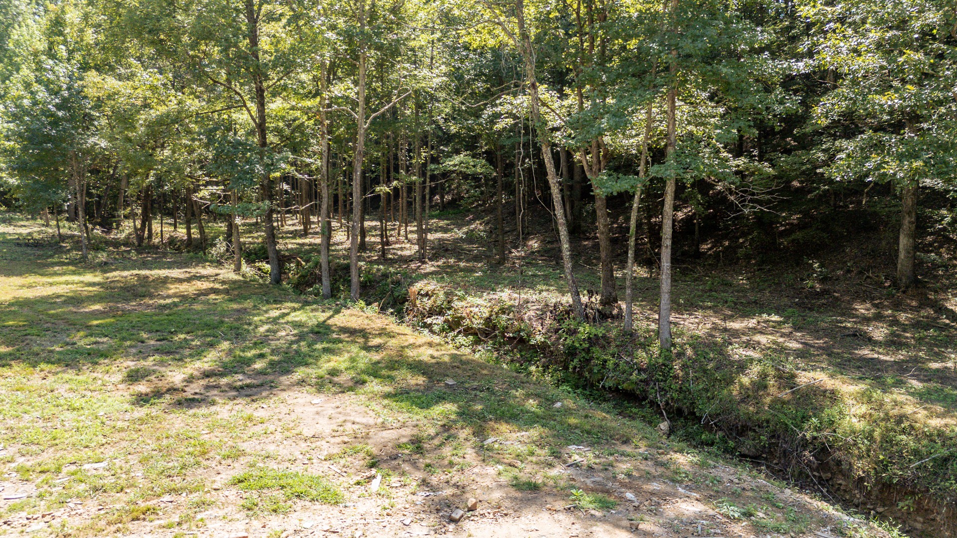 375 Roanoke Creek Rd Property Photo 5