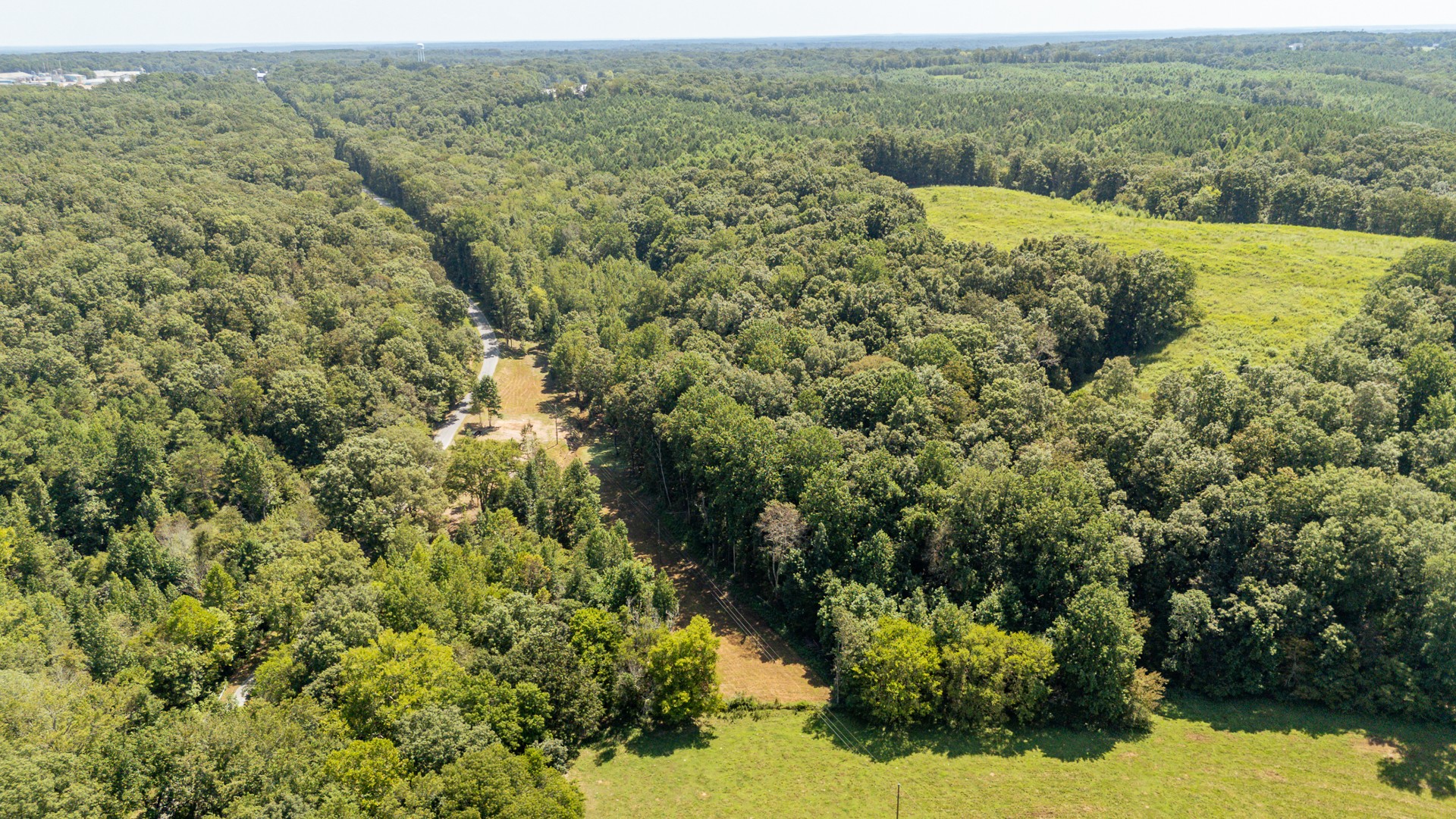 375 Roanoke Creek Rd Property Photo 10