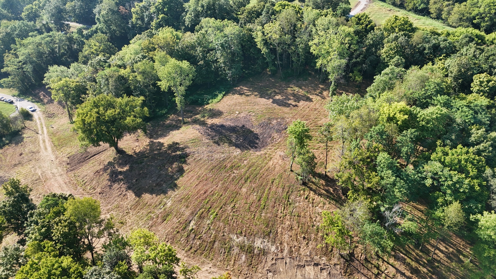 2085 Wild Cherry Dr Property Photo 3