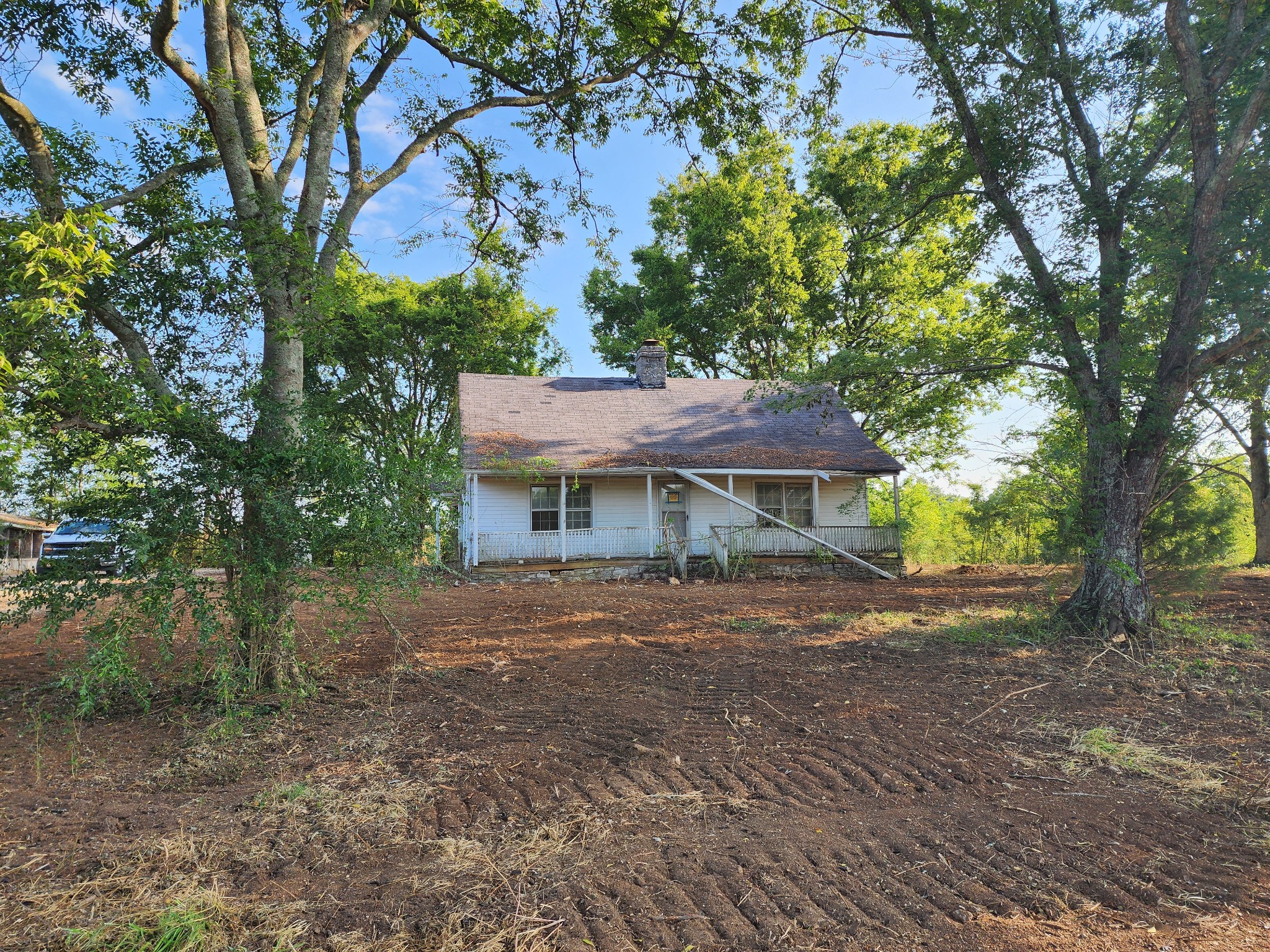 6685 Williams Rd Property Photo 2