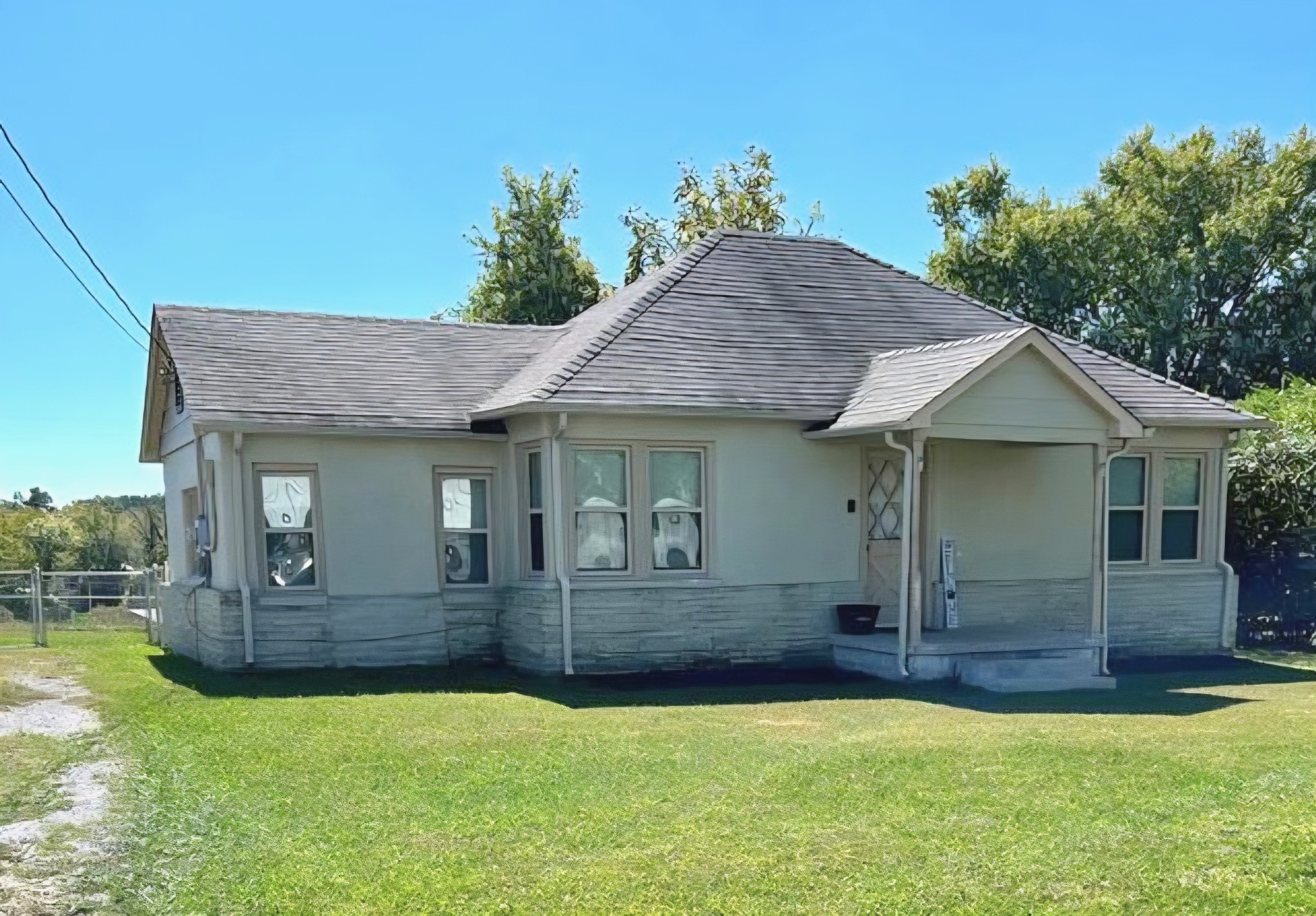 431 Elm St Property Photo 1