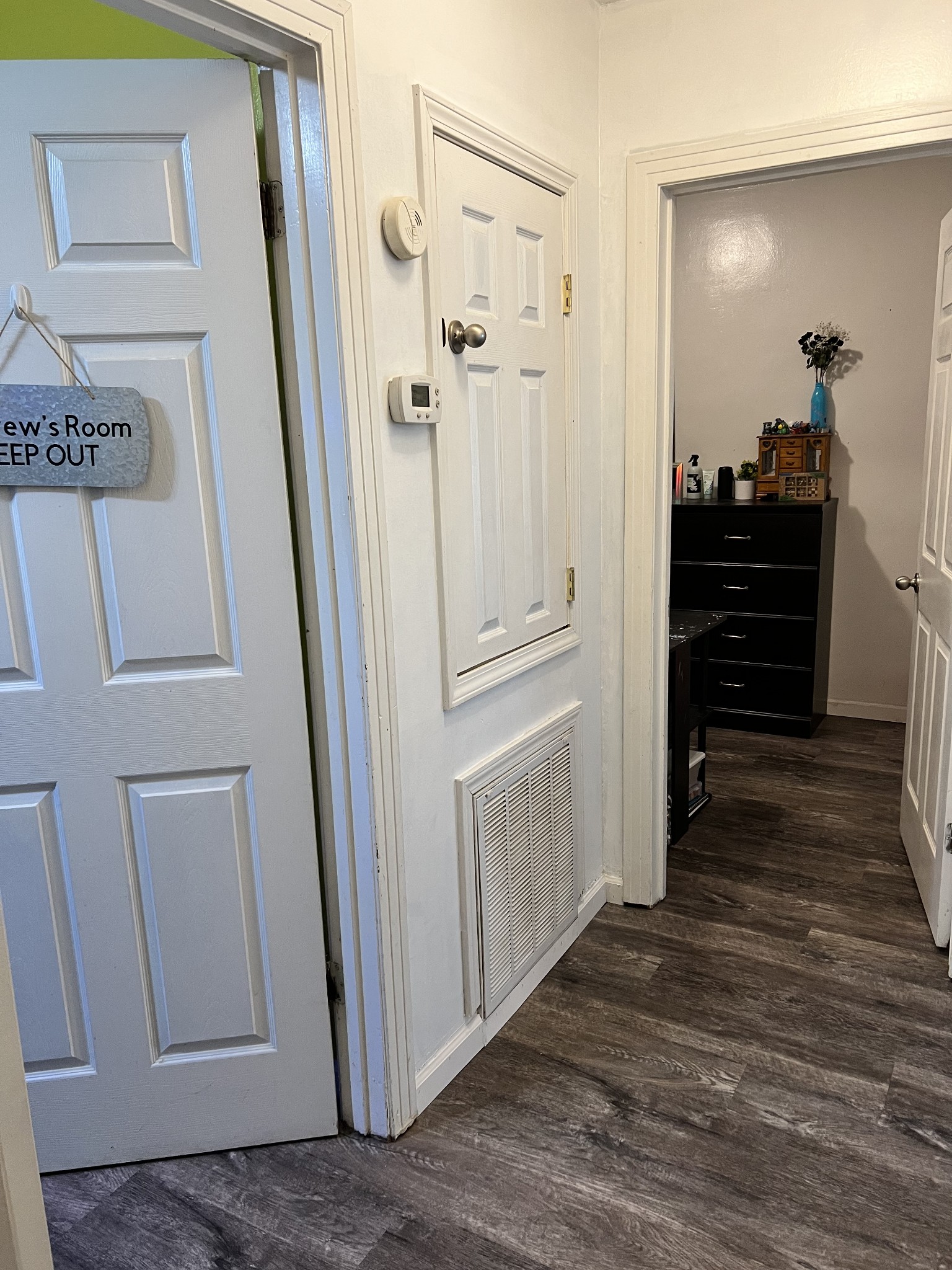 431 Elm St Property Photo 7