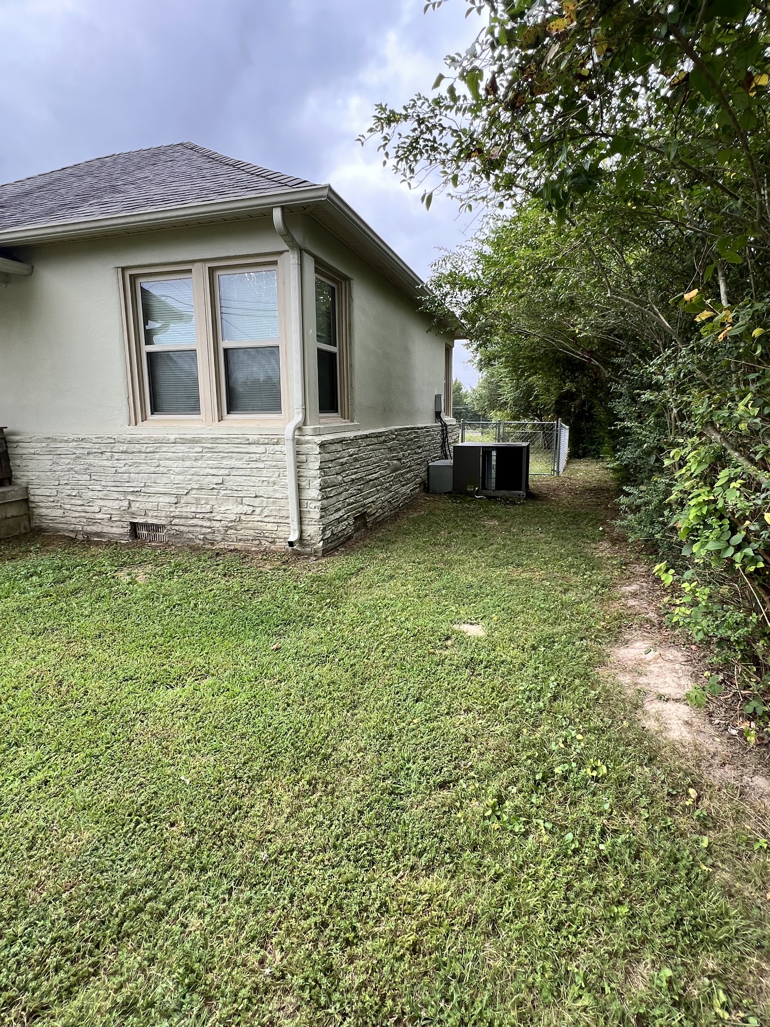 431 Elm St Property Photo 21