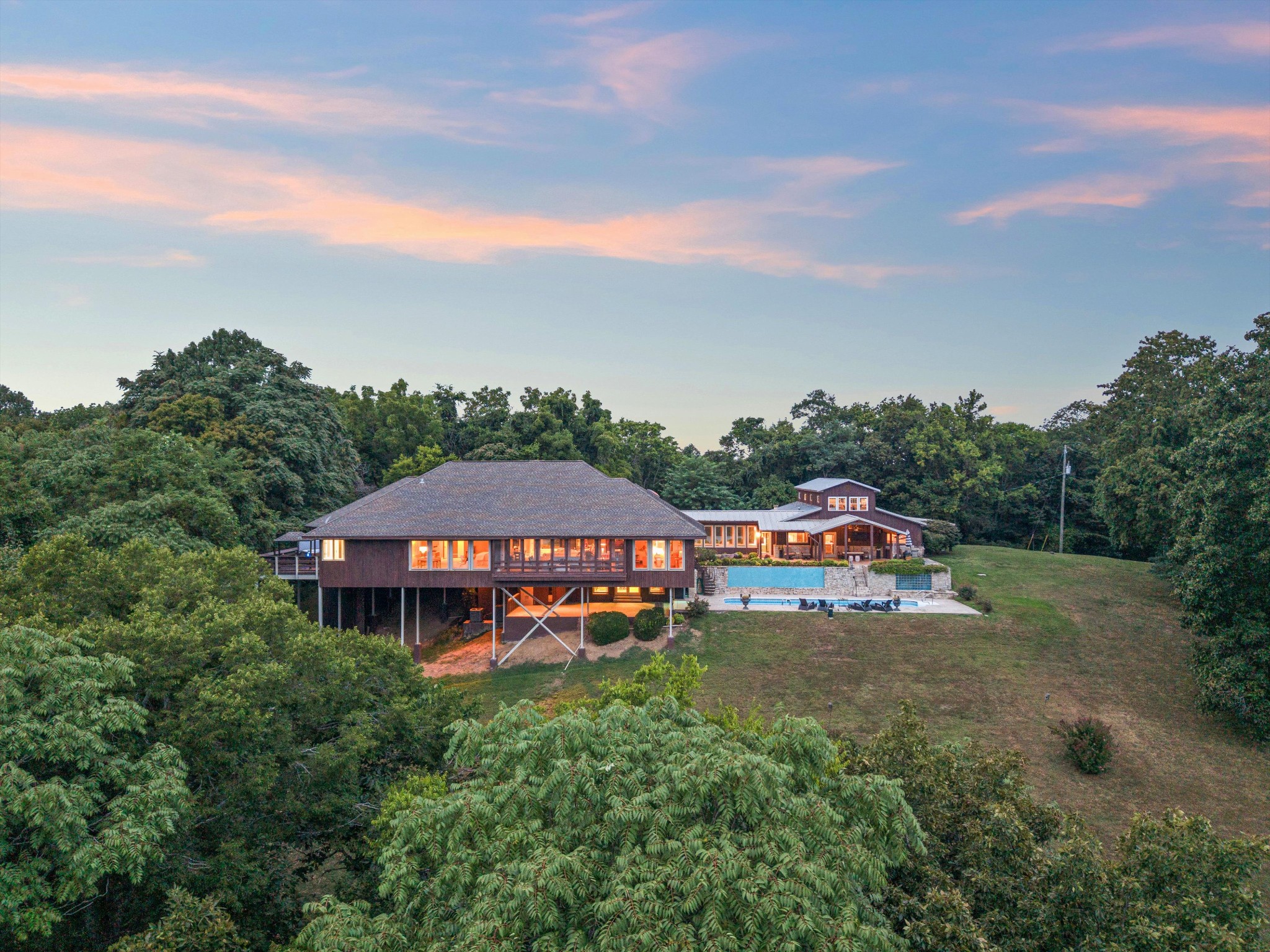 5495 Brick Church Pike Property Photo 5