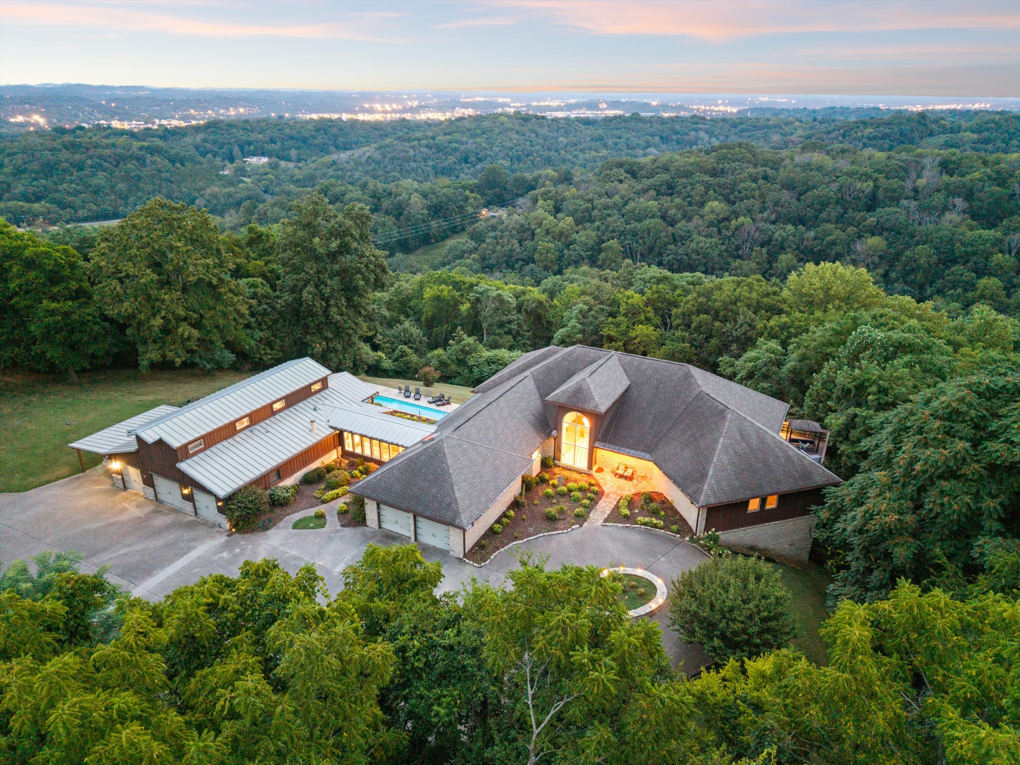 5495 Brick Church Pike Property Photo 7