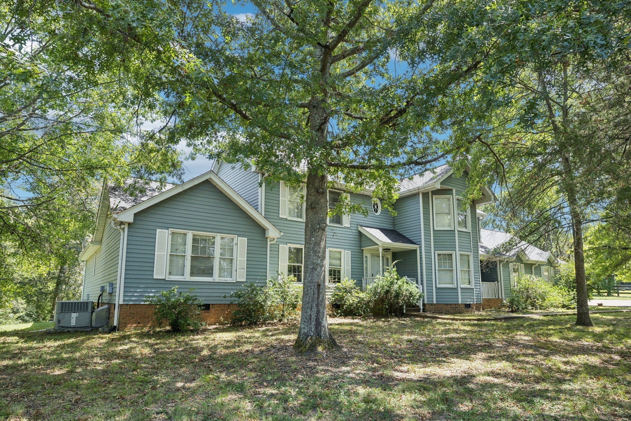 2413 Highway 109, N Property Photo 3