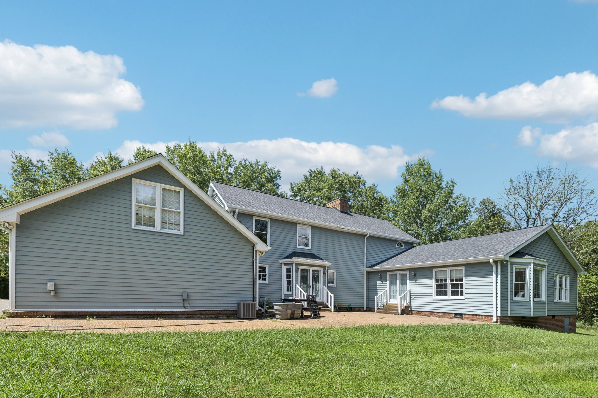 2413 Highway 109, N Property Photo 5