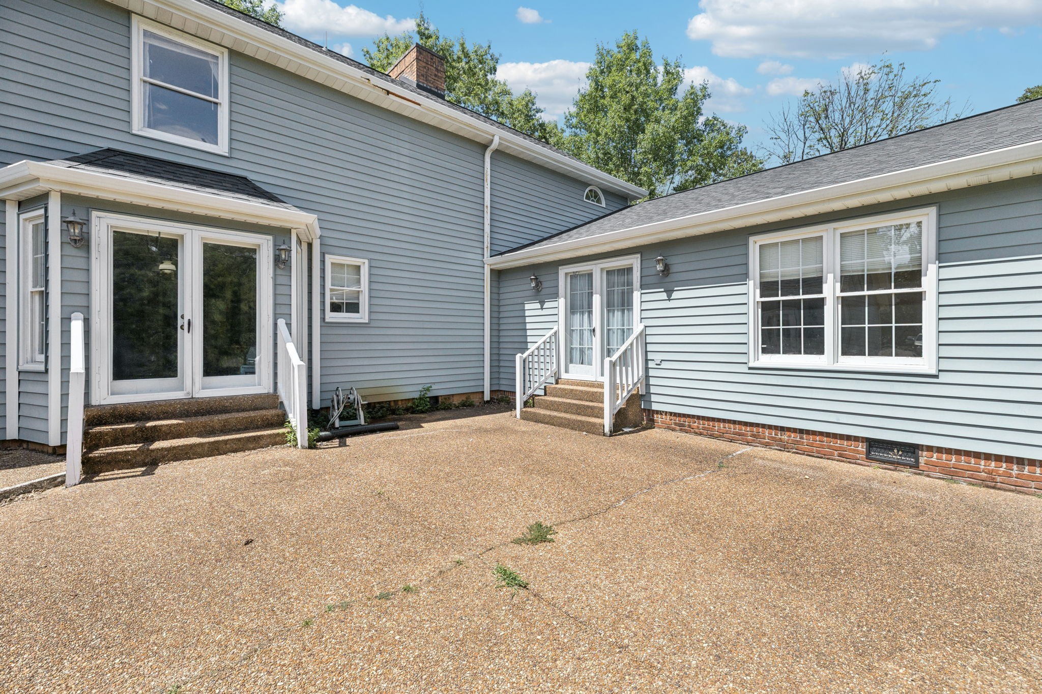 2413 Highway 109, N Property Photo 6