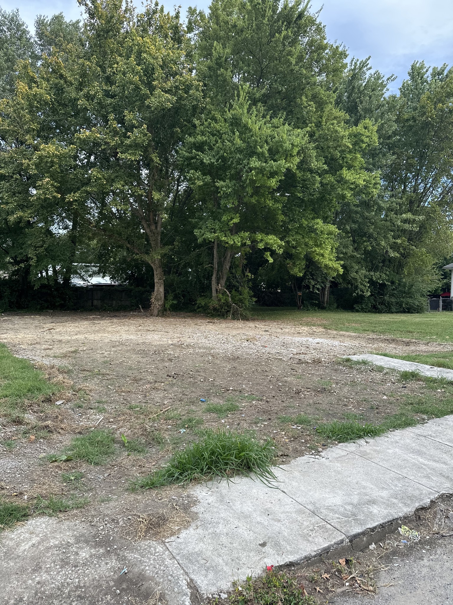 124 S Kentucky Ave Property Photo 1