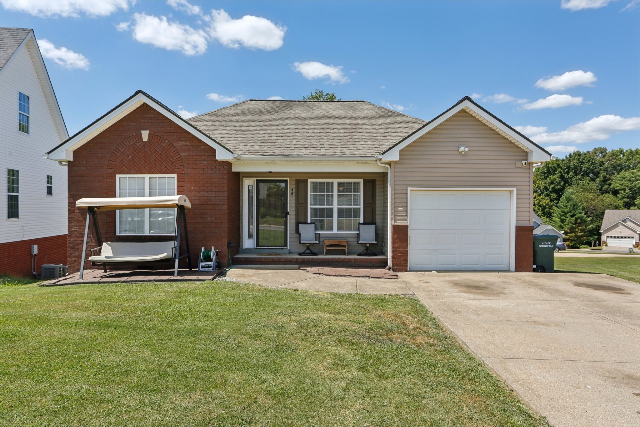 461 Berry Cir Property Photo