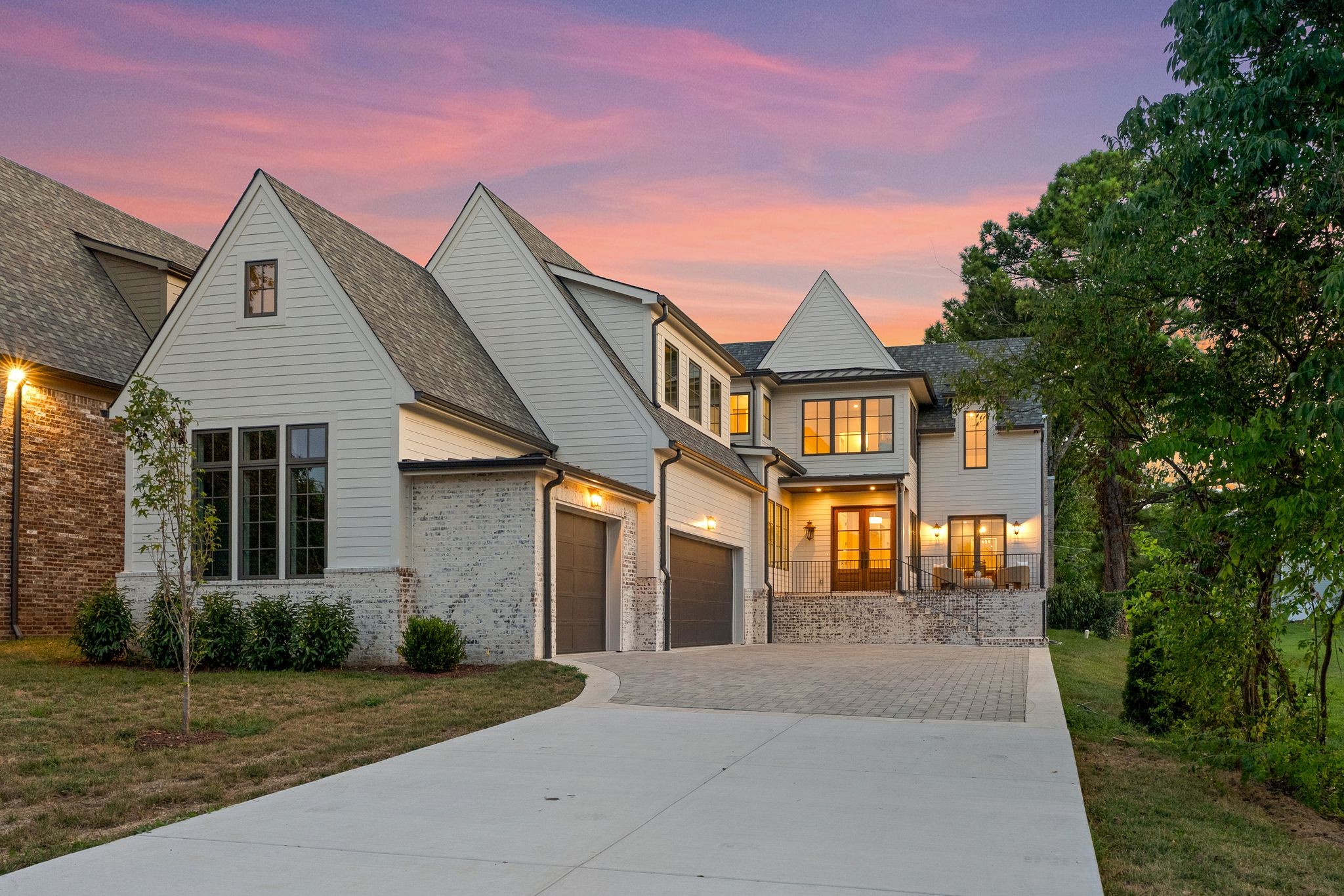 1133 Lipscomb Dr Property Photo 1