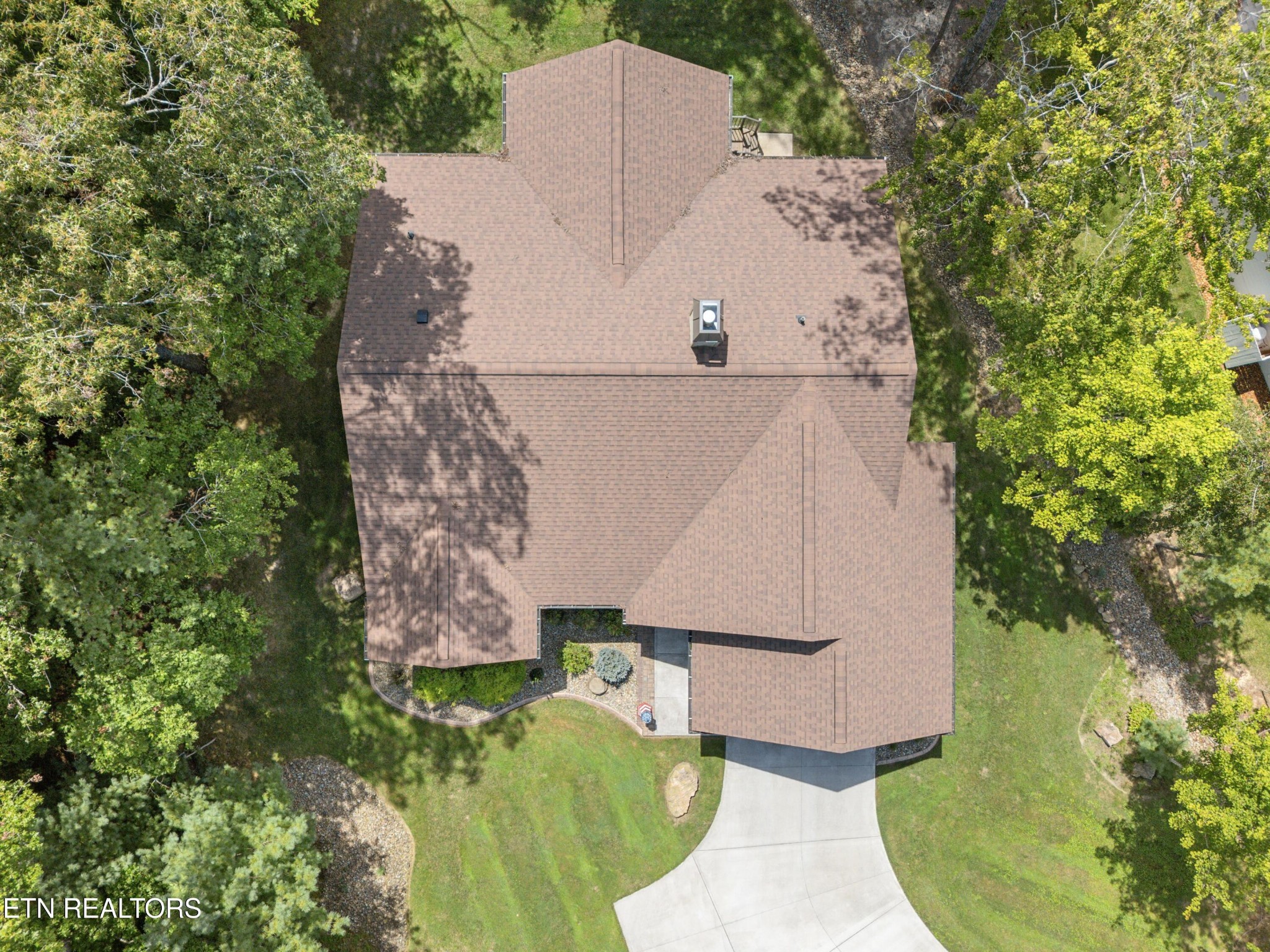 14 Renwick Drive Property Photo 44