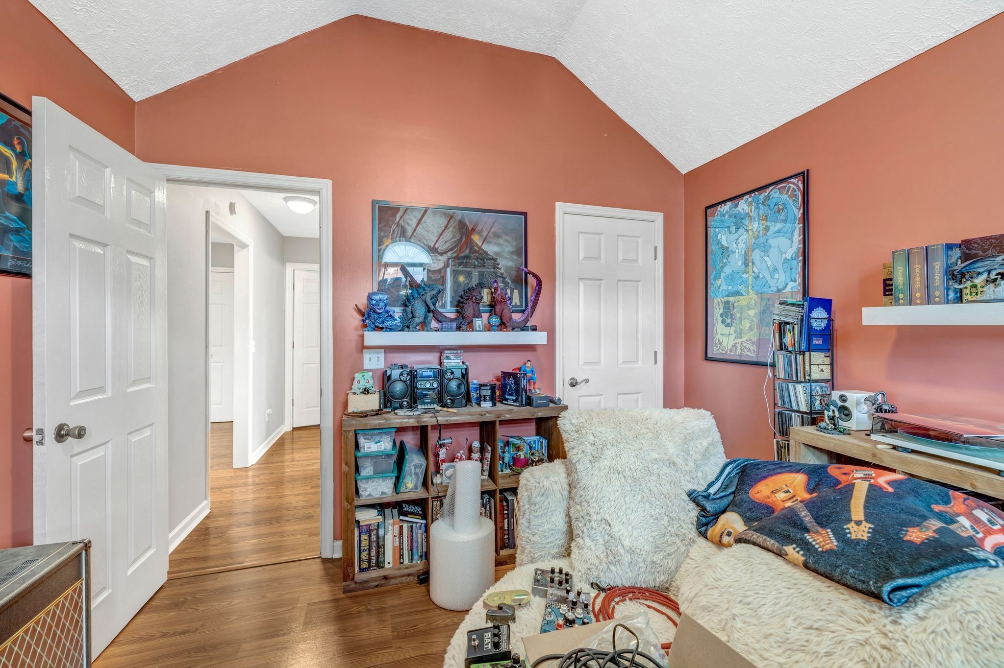 272 Jacoby Dr Property Photo 24